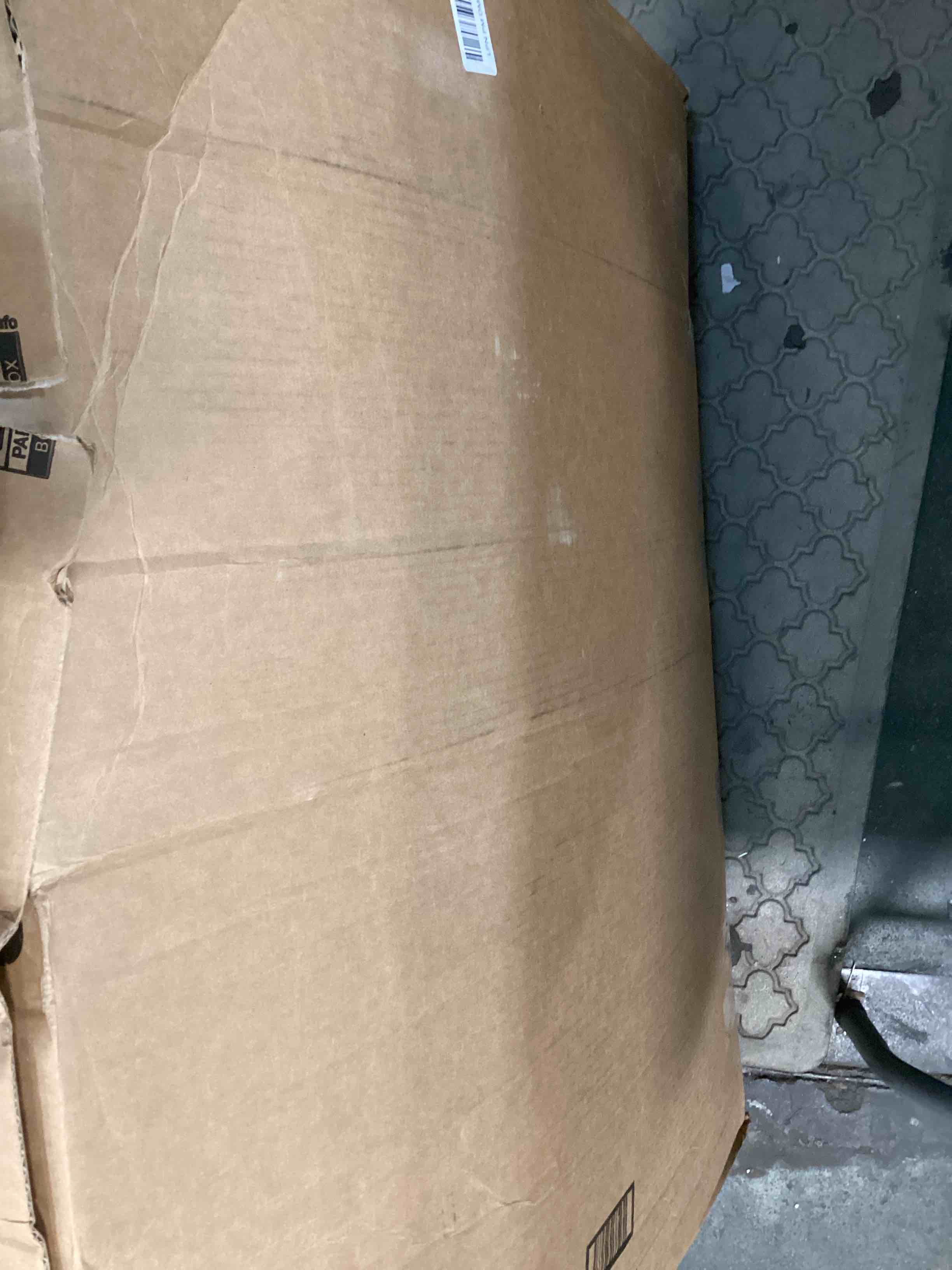https://s3.amazonaws.com/lotting-images-prod/bidfta/PPE1563568_1735943125998.jpeg