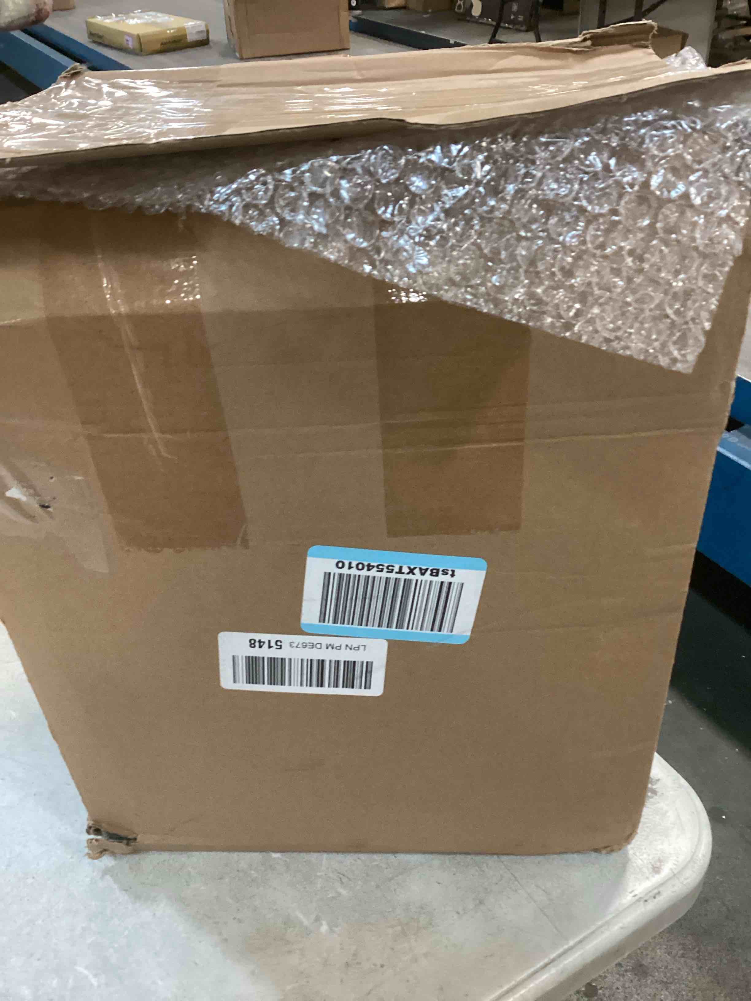 https://s3.amazonaws.com/lotting-images-prod/bidfta/PPE1563630_1735959794234.jpeg