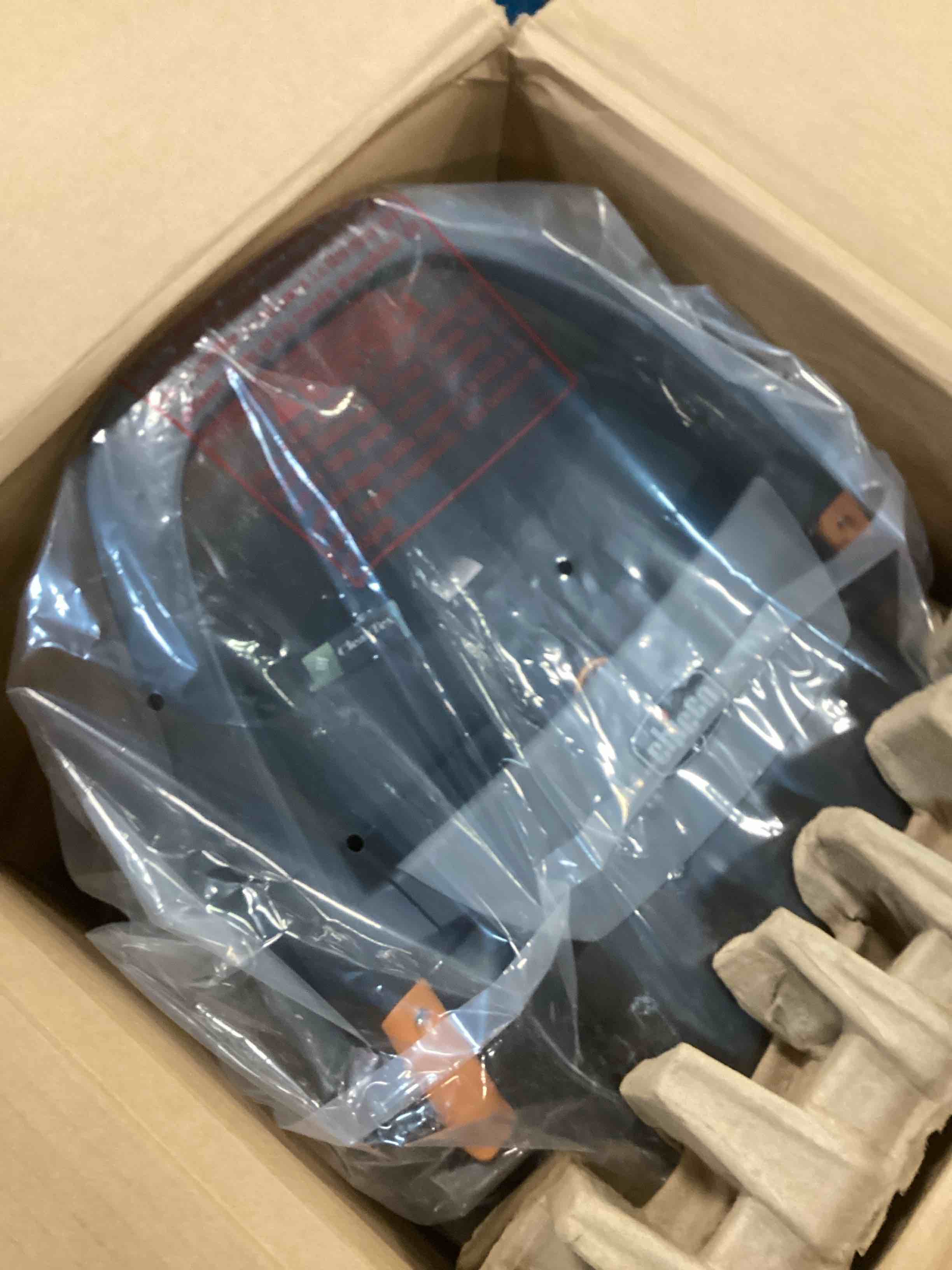 https://s3.amazonaws.com/lotting-images-prod/bidfta/PPE1563692_1735970202348.jpeg