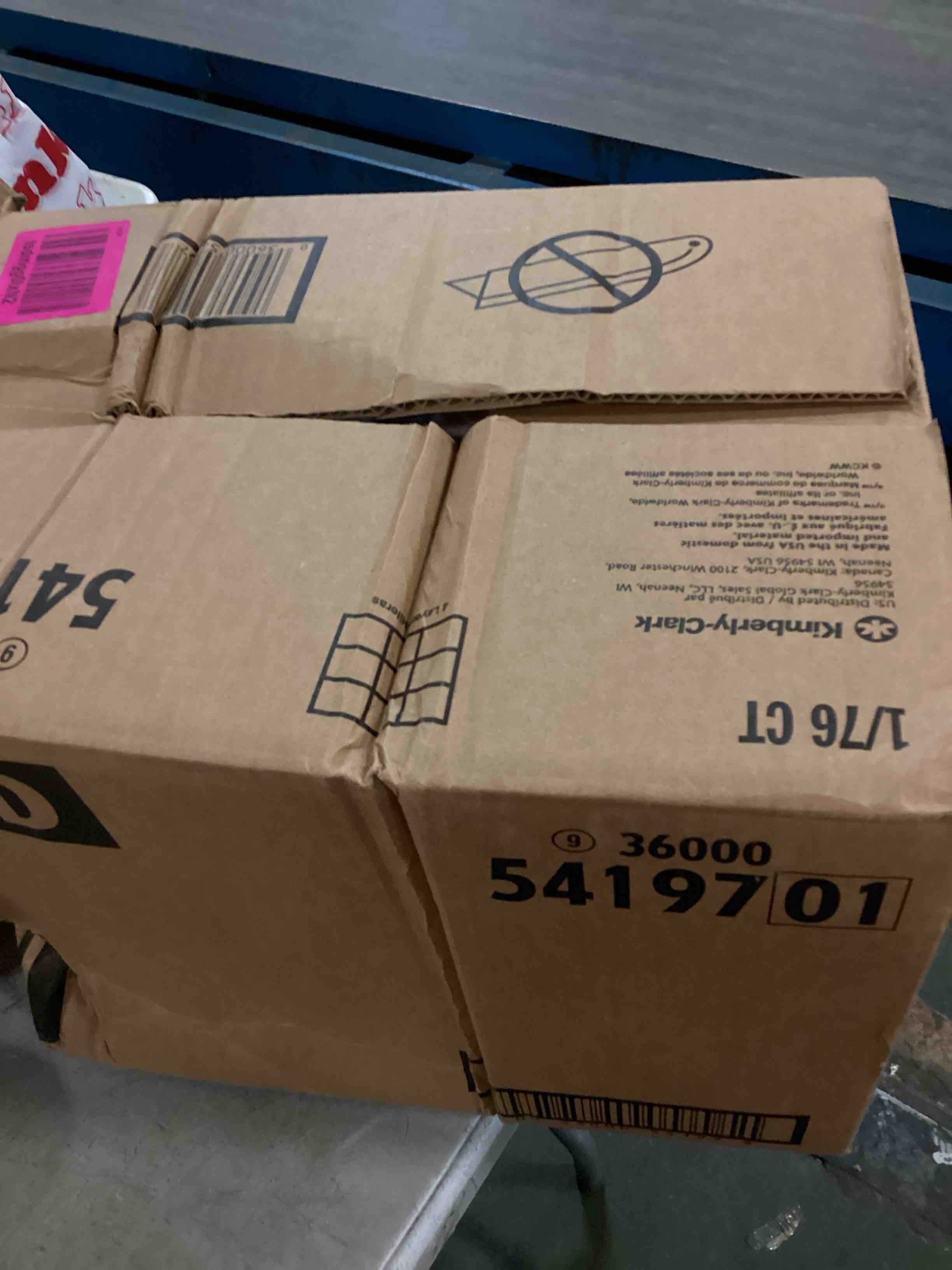 https://s3.amazonaws.com/lotting-images-prod/bidfta/PPE1564086_1735166370458.jpeg