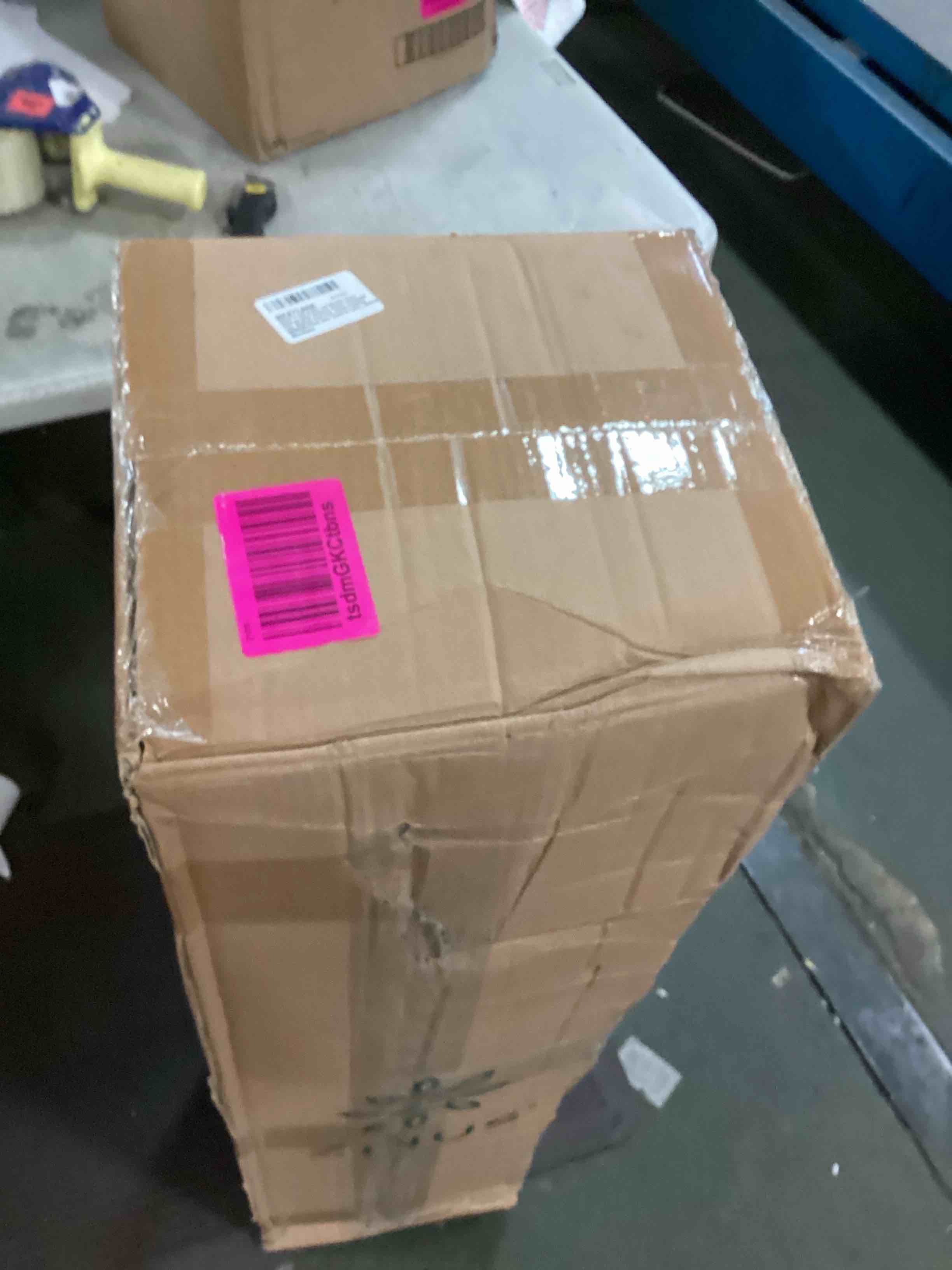 https://s3.amazonaws.com/lotting-images-prod/bidfta/PPE1564087_1735166441180.jpeg