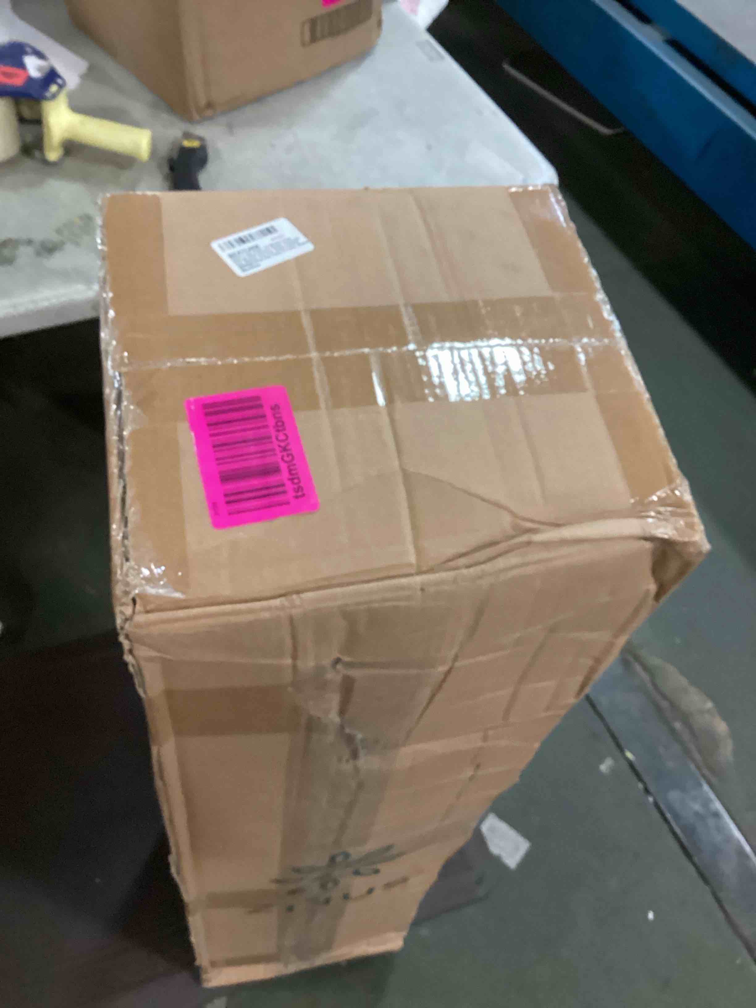 https://s3.amazonaws.com/lotting-images-prod/bidfta/PPE1564087_1735166441845.jpeg