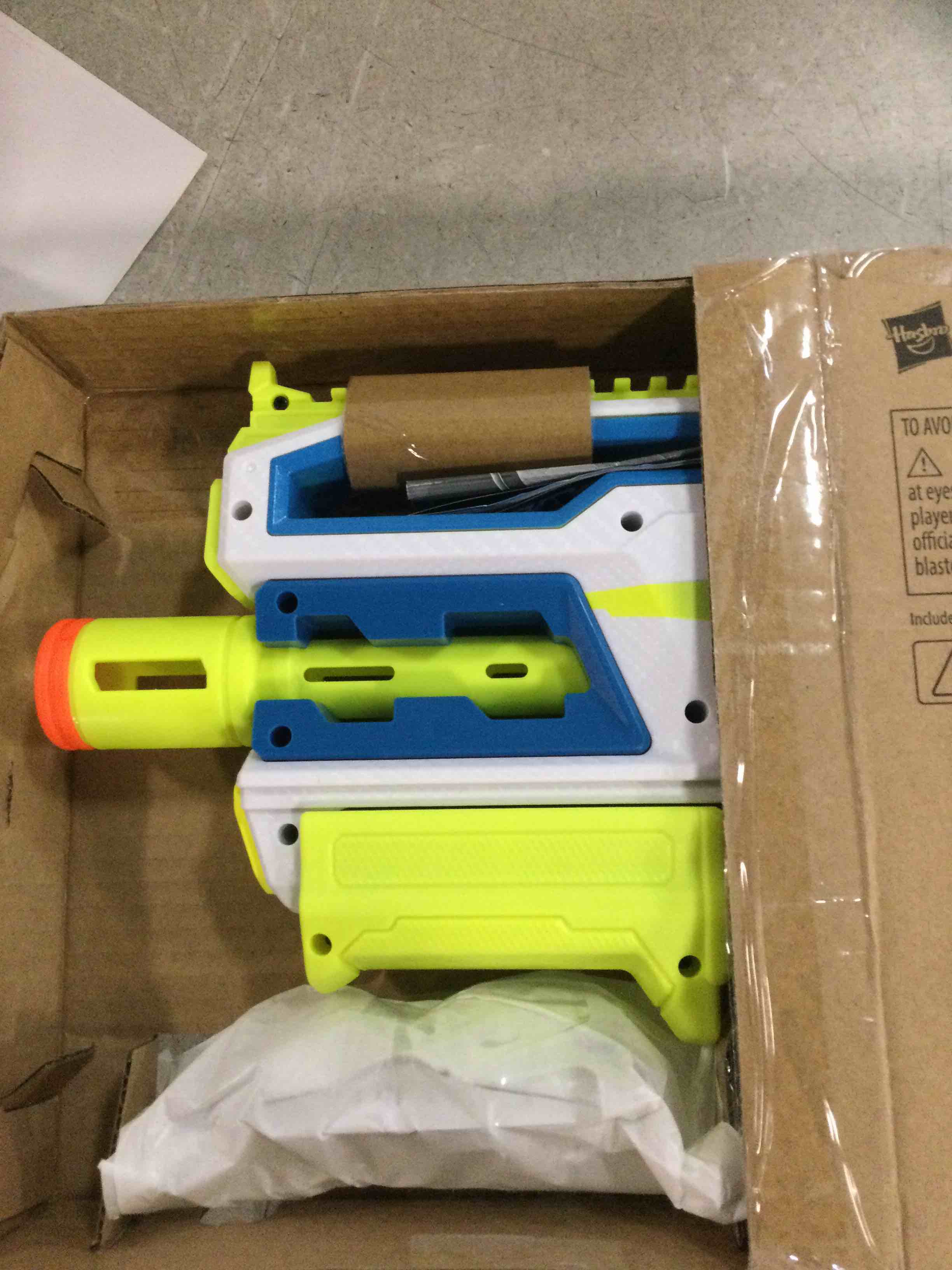 https://s3.amazonaws.com/lotting-images-prod/bidfta/PPE1564813_1735859398114.jpeg