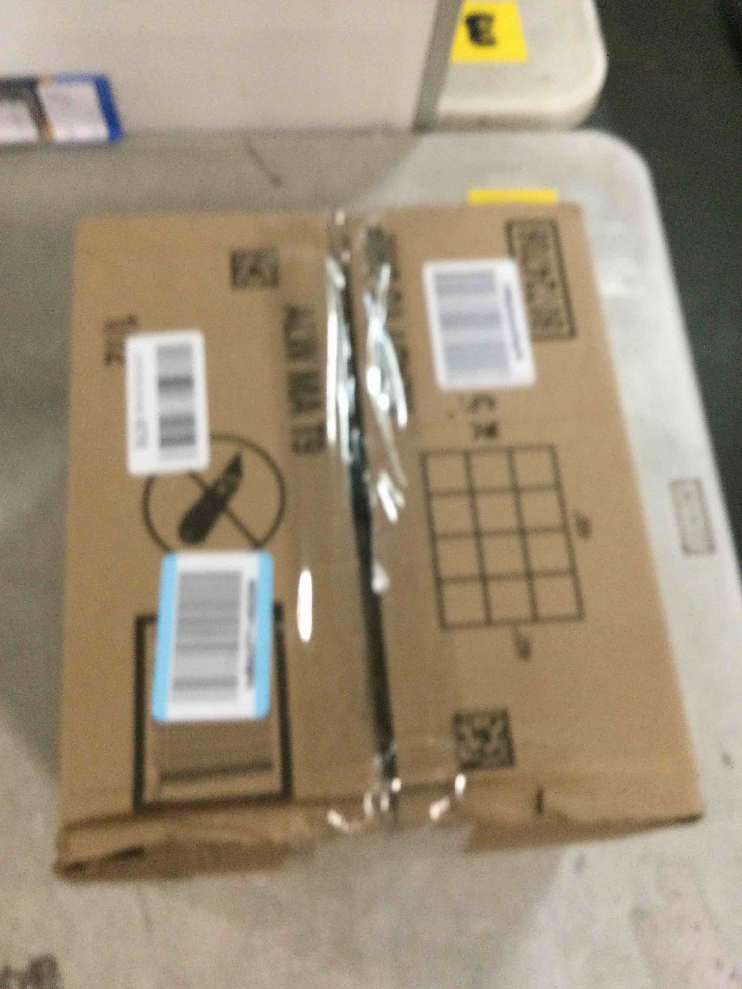 https://s3.amazonaws.com/lotting-images-prod/bidfta/PPE1564832_1735861730566.jpeg