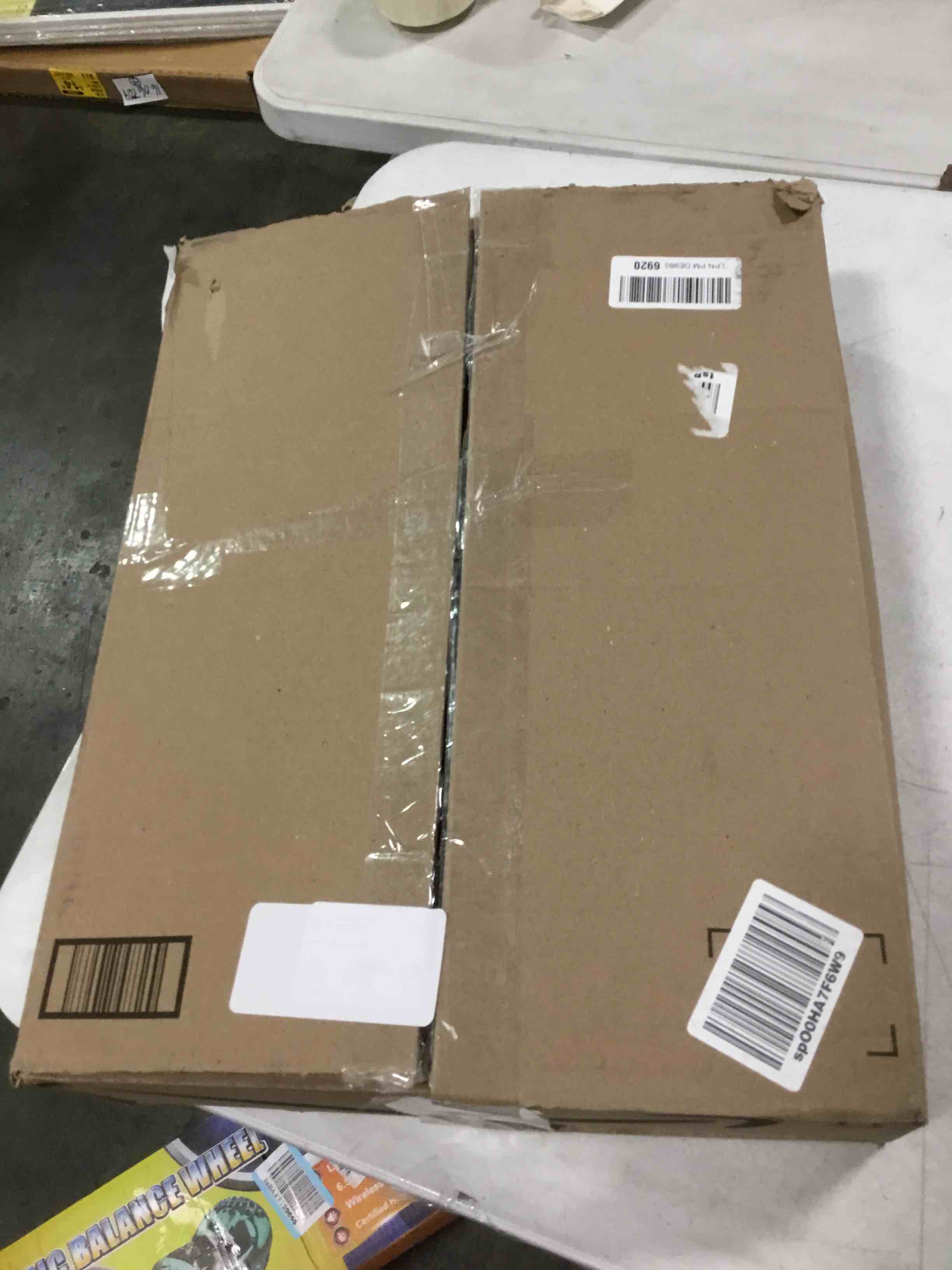 https://s3.amazonaws.com/lotting-images-prod/bidfta/PPE1565276_1736351291785.jpeg