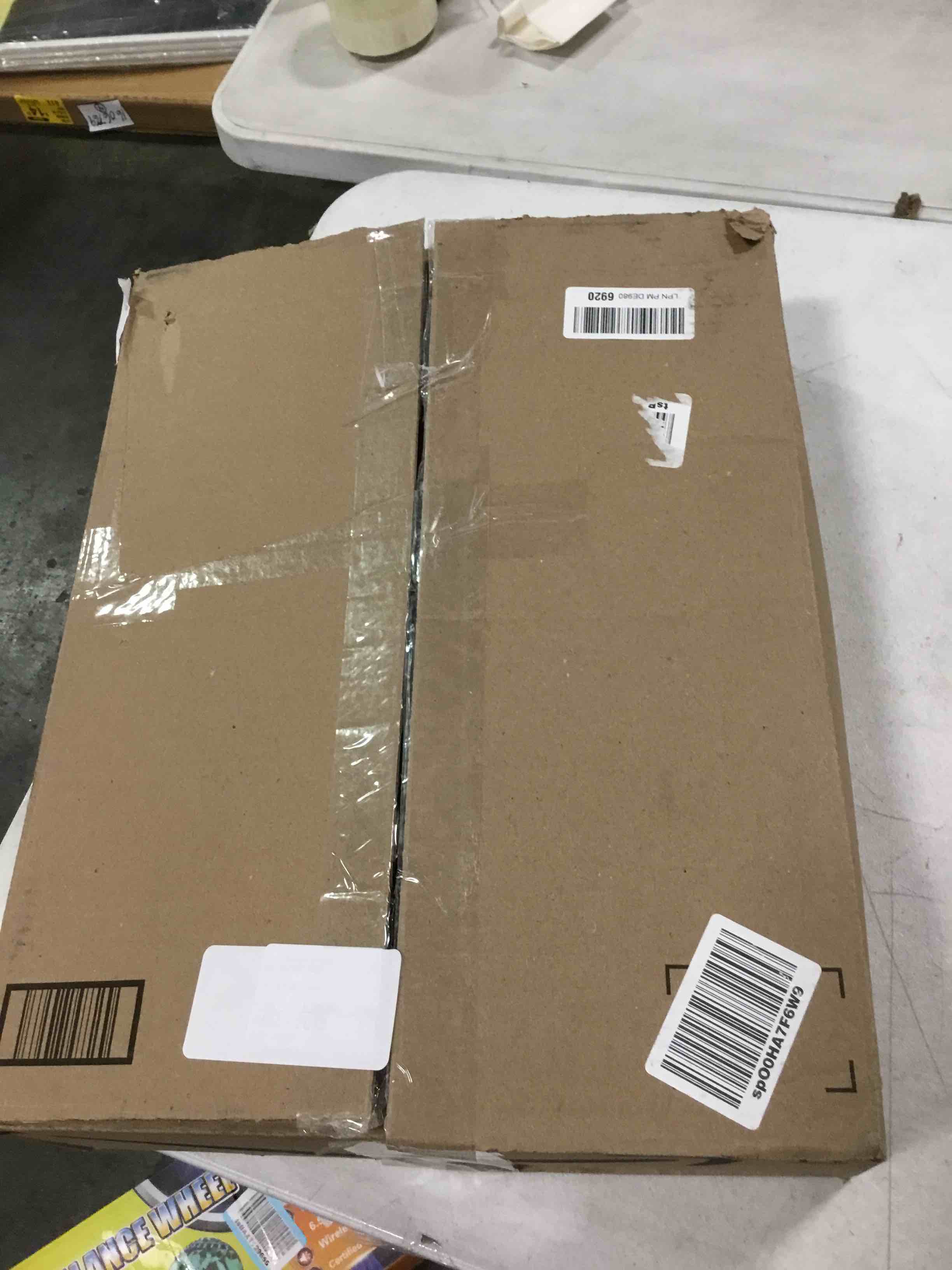 https://s3.amazonaws.com/lotting-images-prod/bidfta/PPE1565276_1736351292796.jpeg