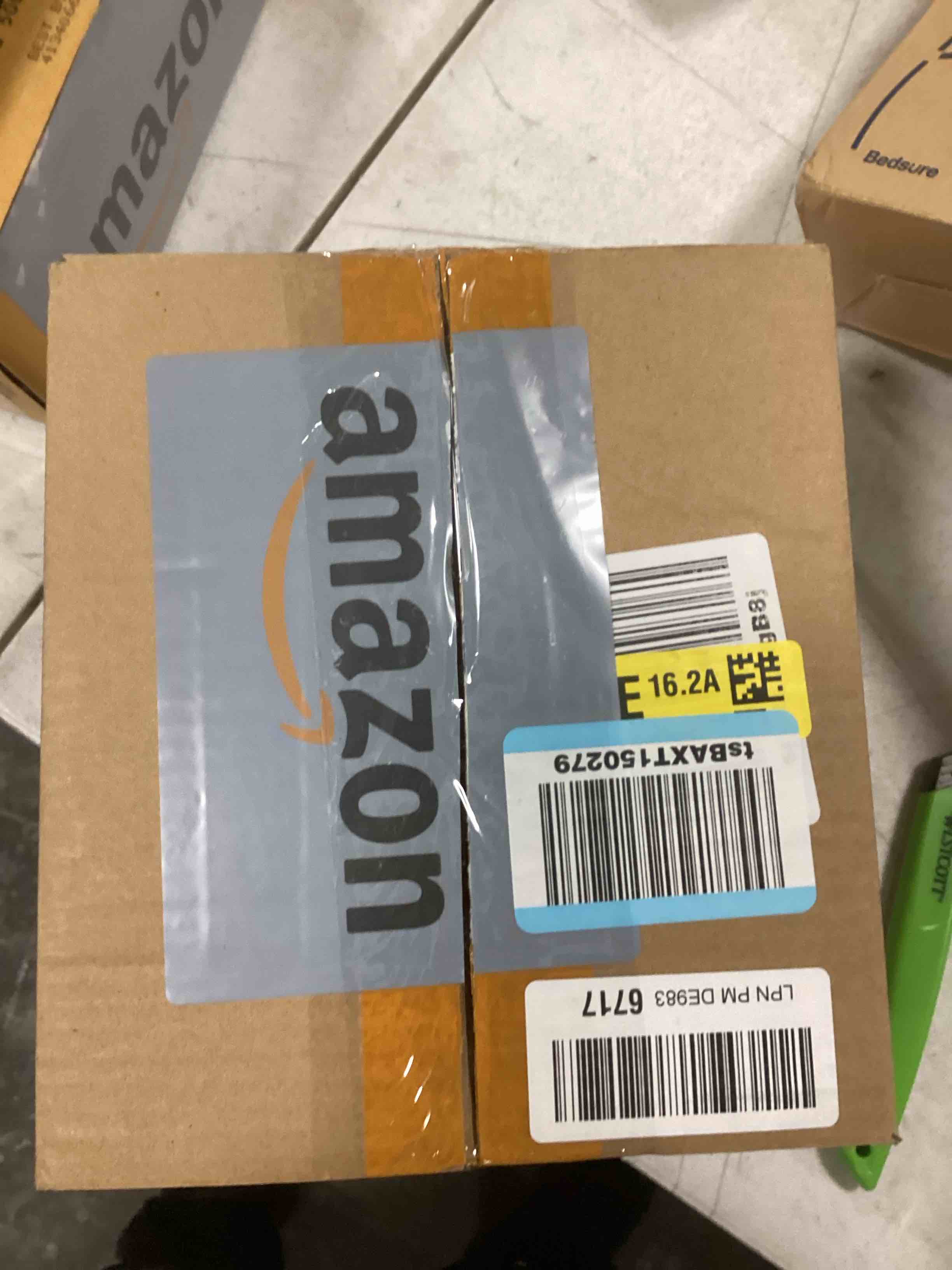 https://s3.amazonaws.com/lotting-images-prod/bidfta/PPE1565454_1736431193603.jpeg