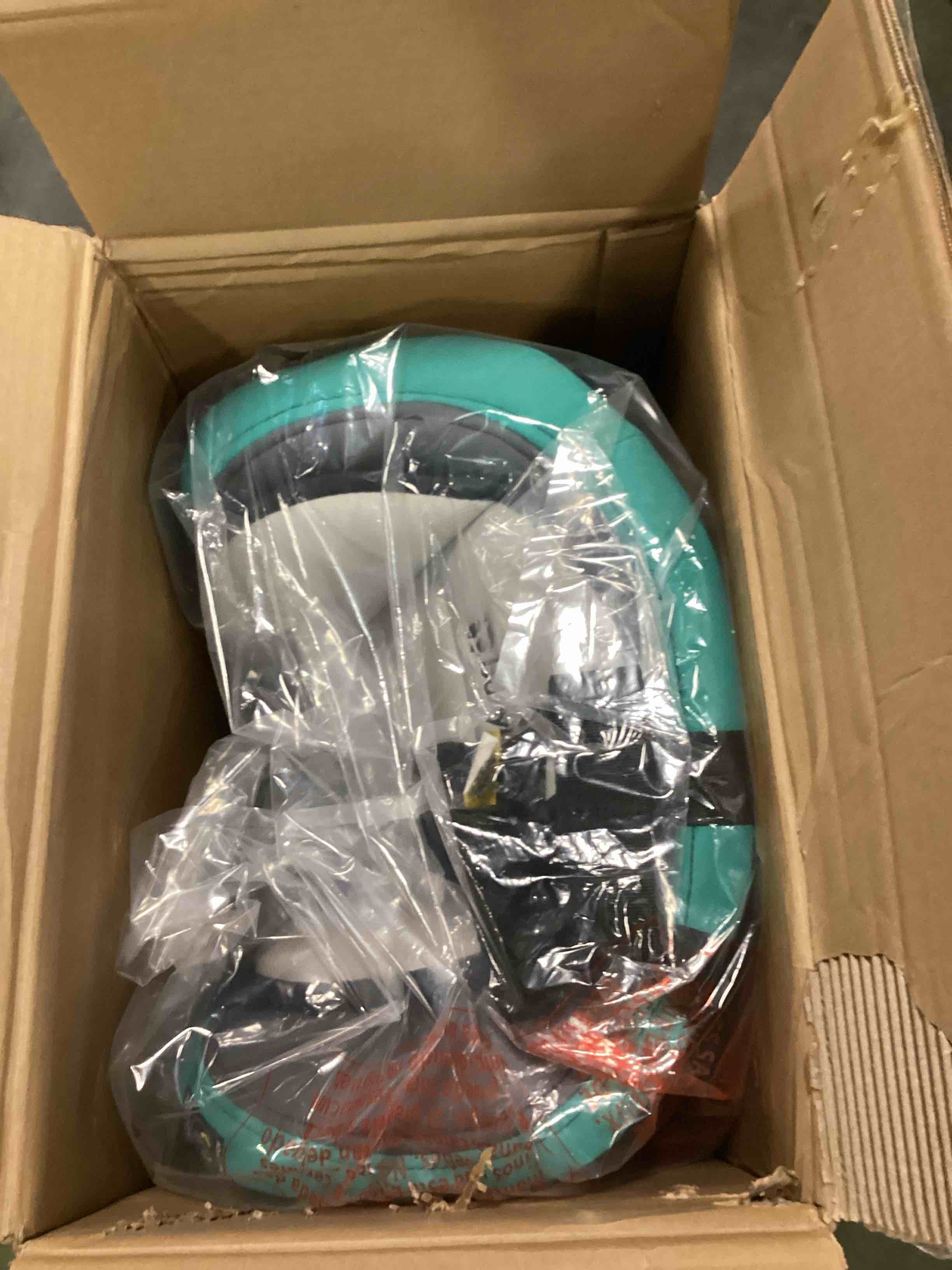 https://s3.amazonaws.com/lotting-images-prod/bidfta/PPE1565887_1736774786517.jpeg