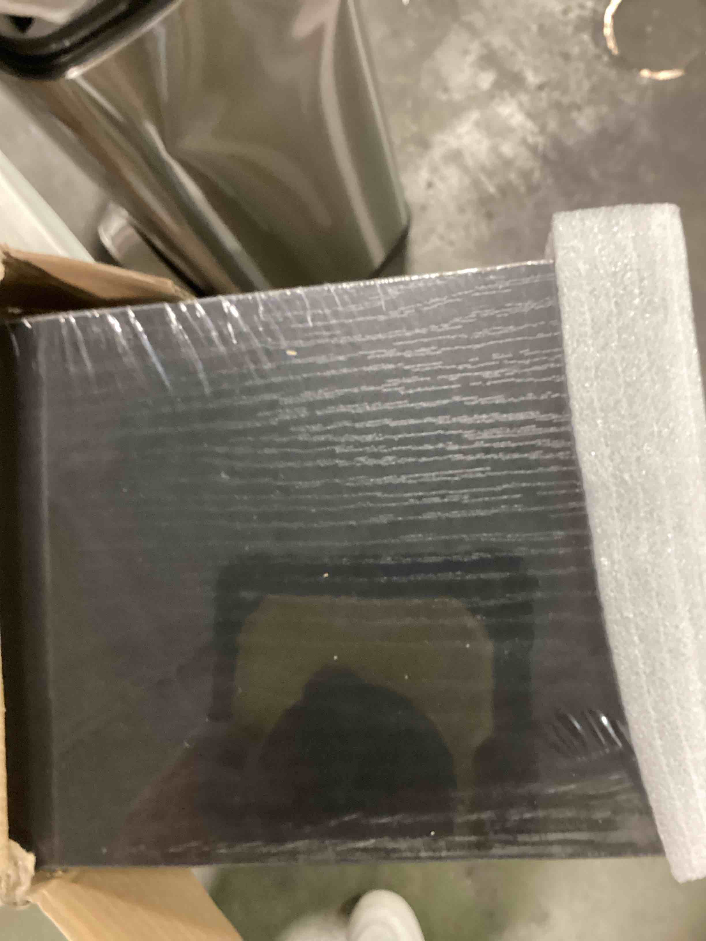 https://s3.amazonaws.com/lotting-images-prod/bidfta/PPE1565901_1736775922153.jpeg