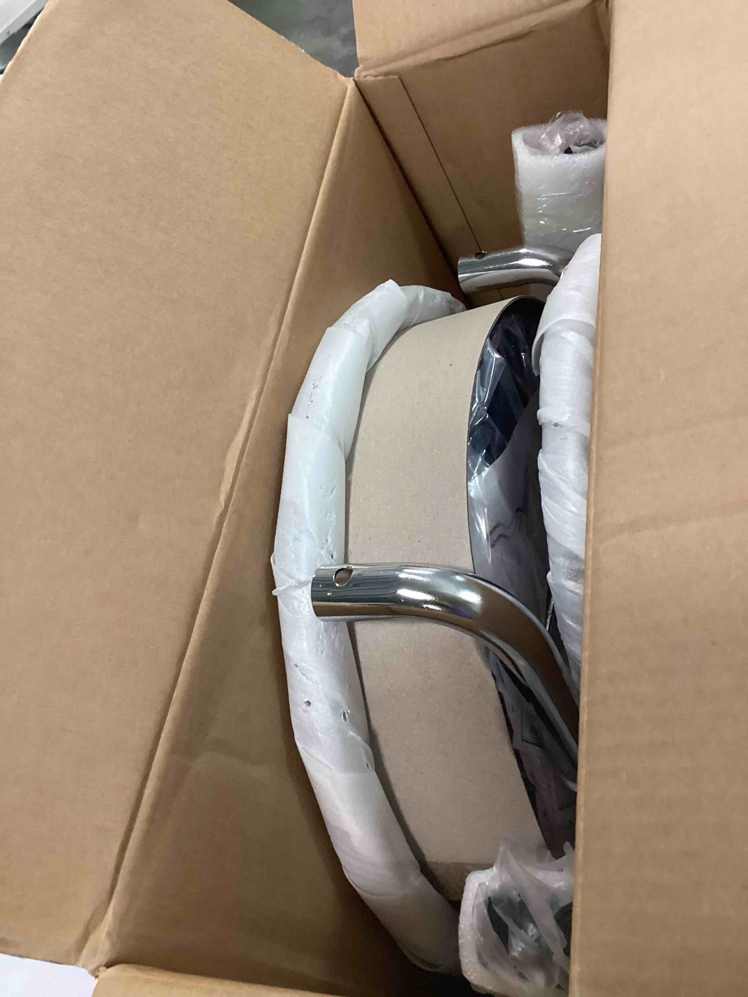 https://s3.amazonaws.com/lotting-images-prod/bidfta/PPE1565929_1736778359004.jpeg