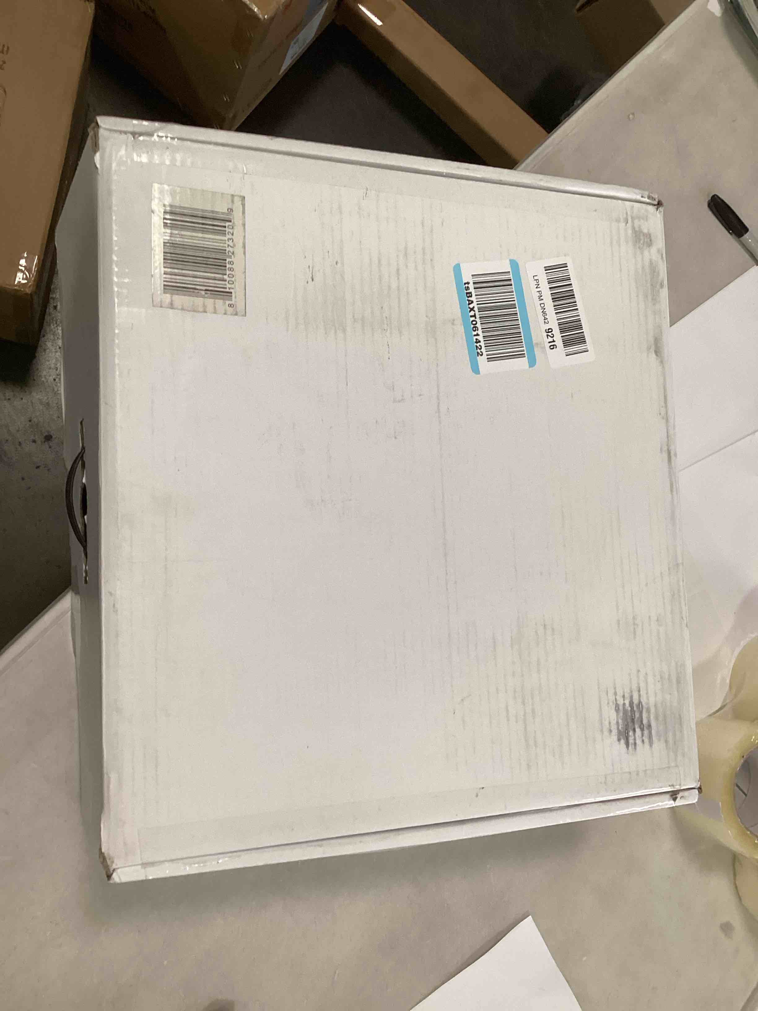 https://s3.amazonaws.com/lotting-images-prod/bidfta/PPE1565940_1736779317711.jpeg