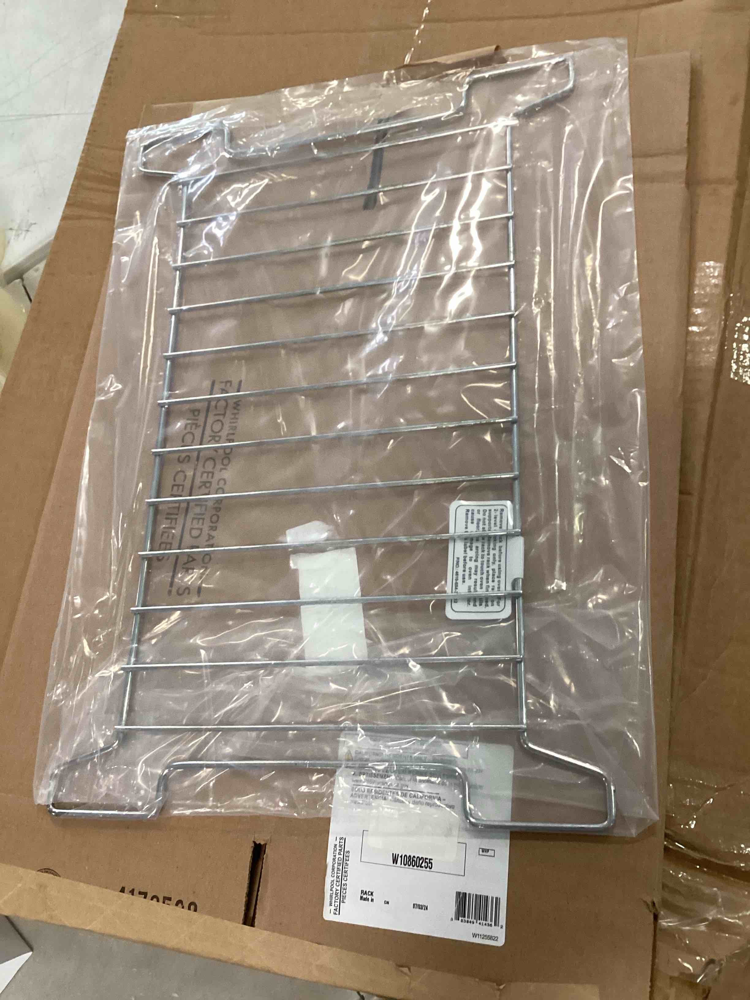 https://s3.amazonaws.com/lotting-images-prod/bidfta/PPE1565950_1736780050846.jpeg
