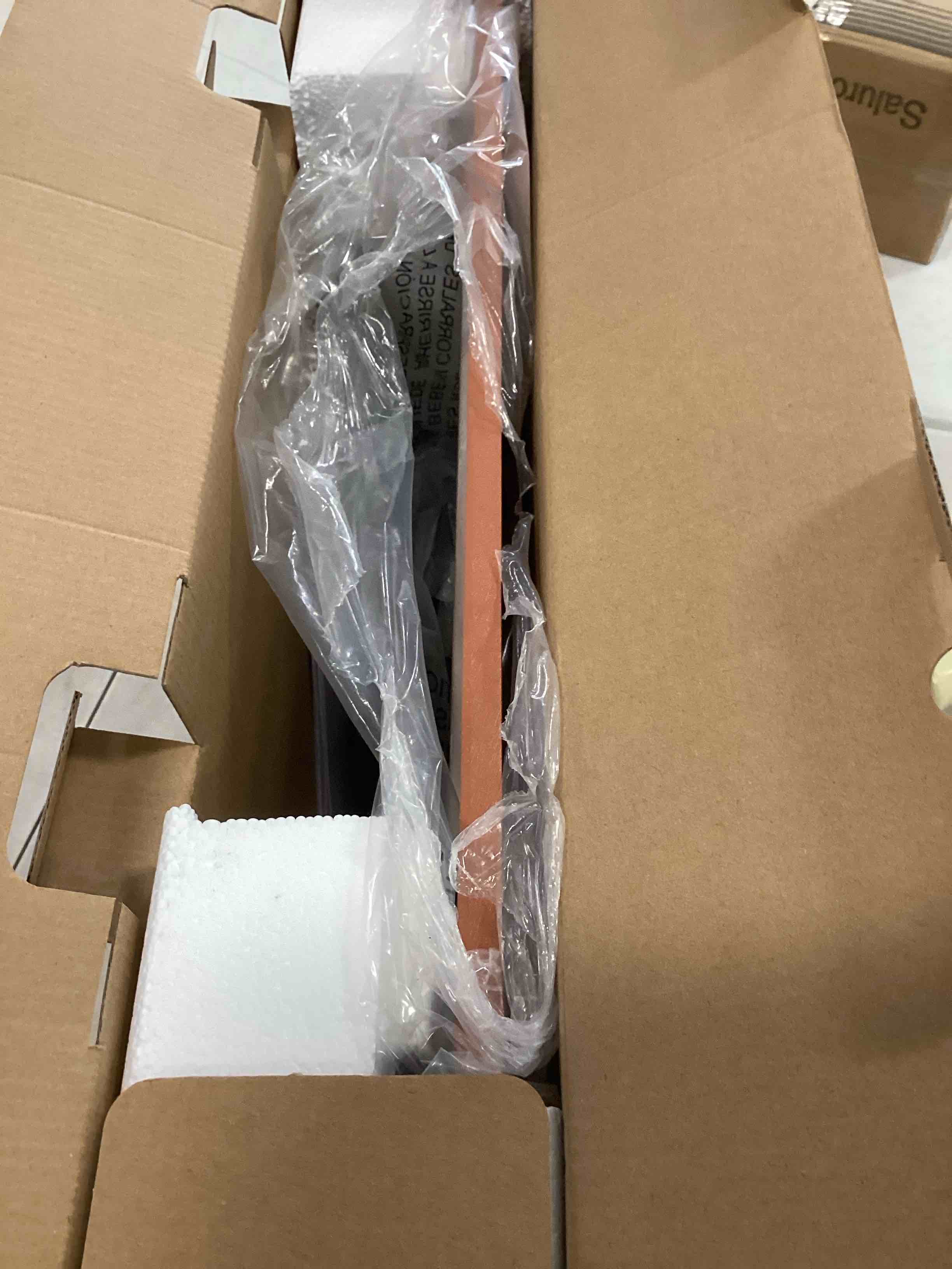 https://s3.amazonaws.com/lotting-images-prod/bidfta/PPE1565951_1736780162330.jpeg