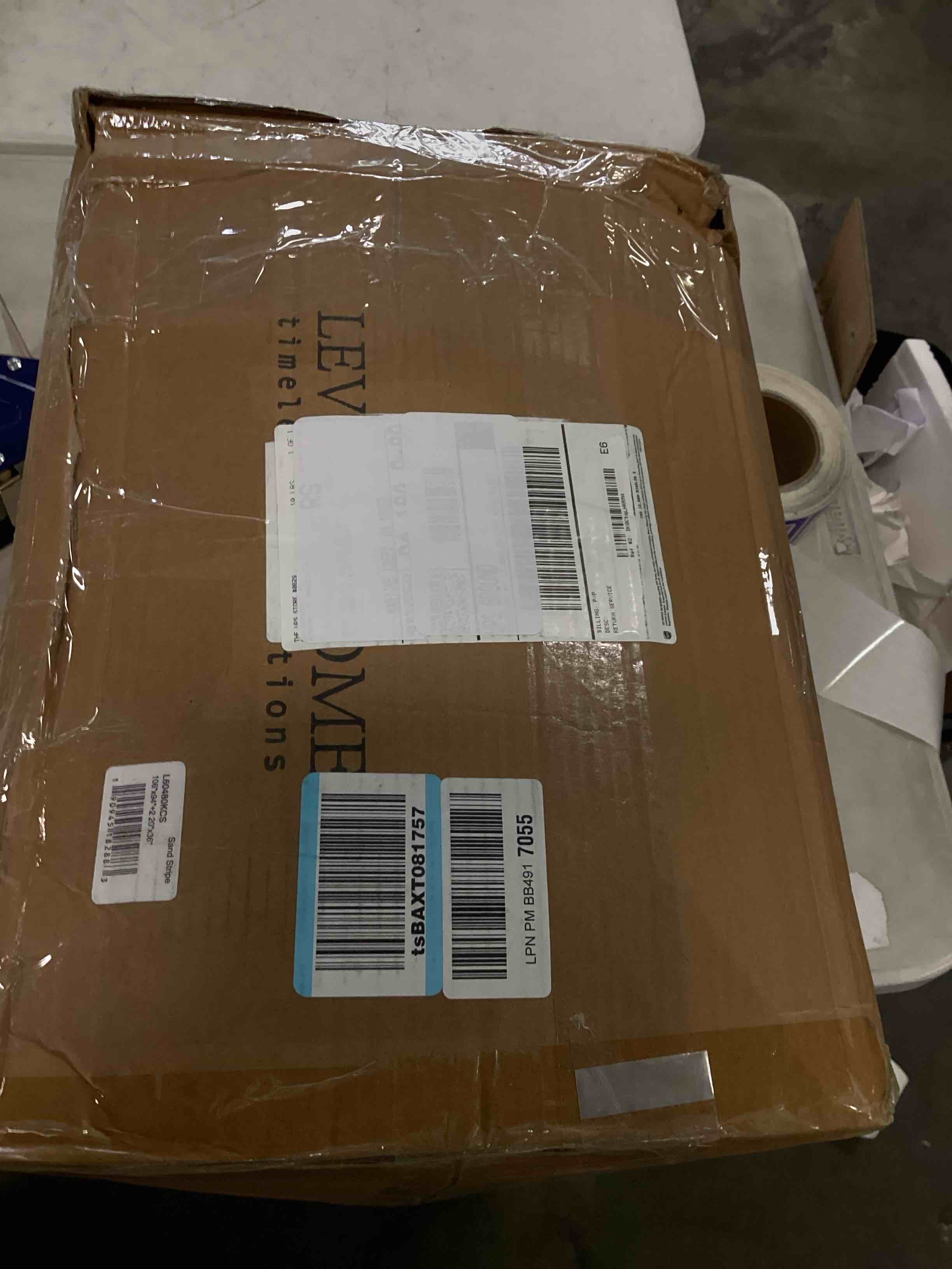 https://s3.amazonaws.com/lotting-images-prod/bidfta/PPE1565969_1736782903378.jpeg