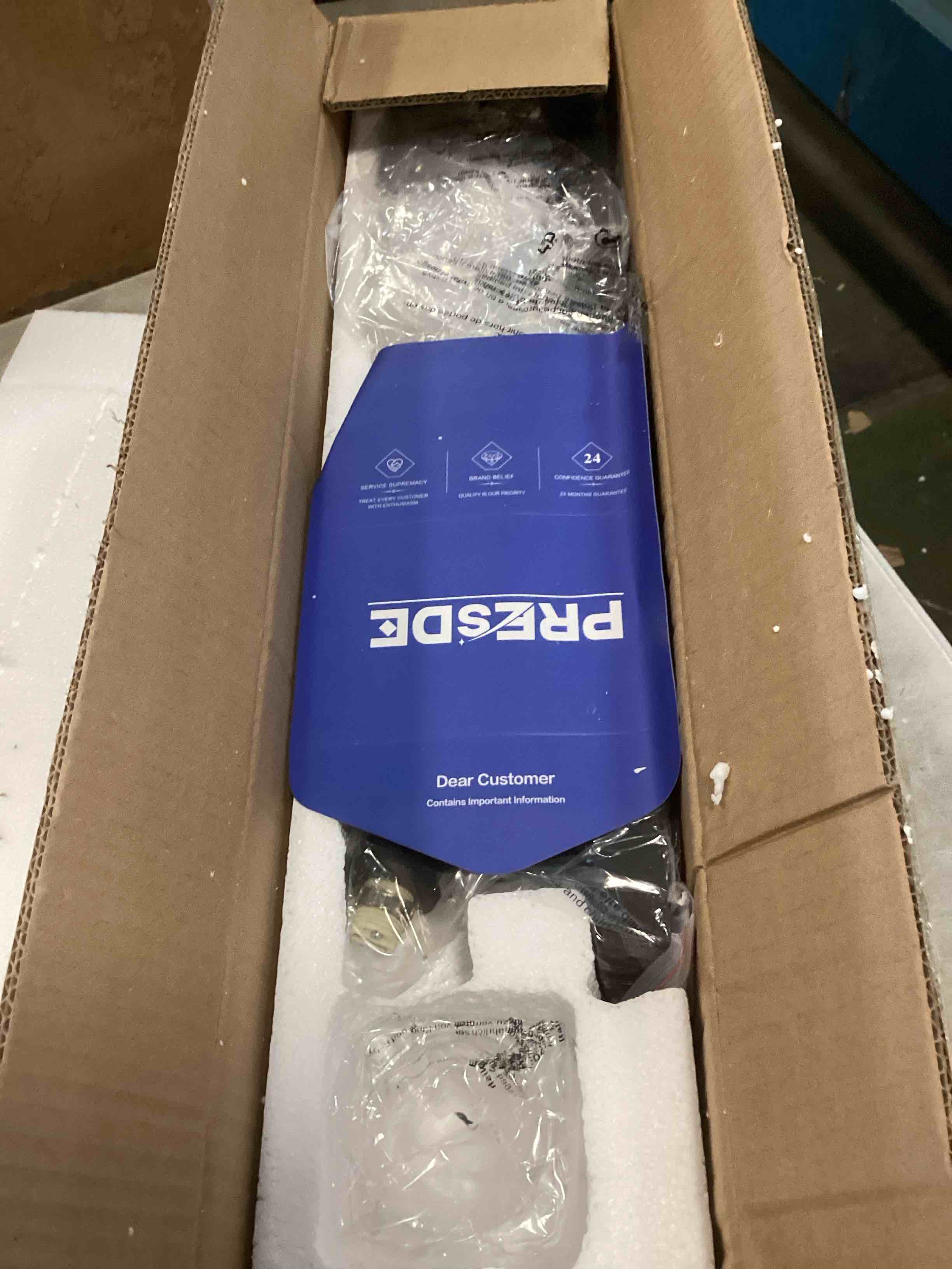 https://s3.amazonaws.com/lotting-images-prod/bidfta/PPE1566317_1737043409912.jpeg