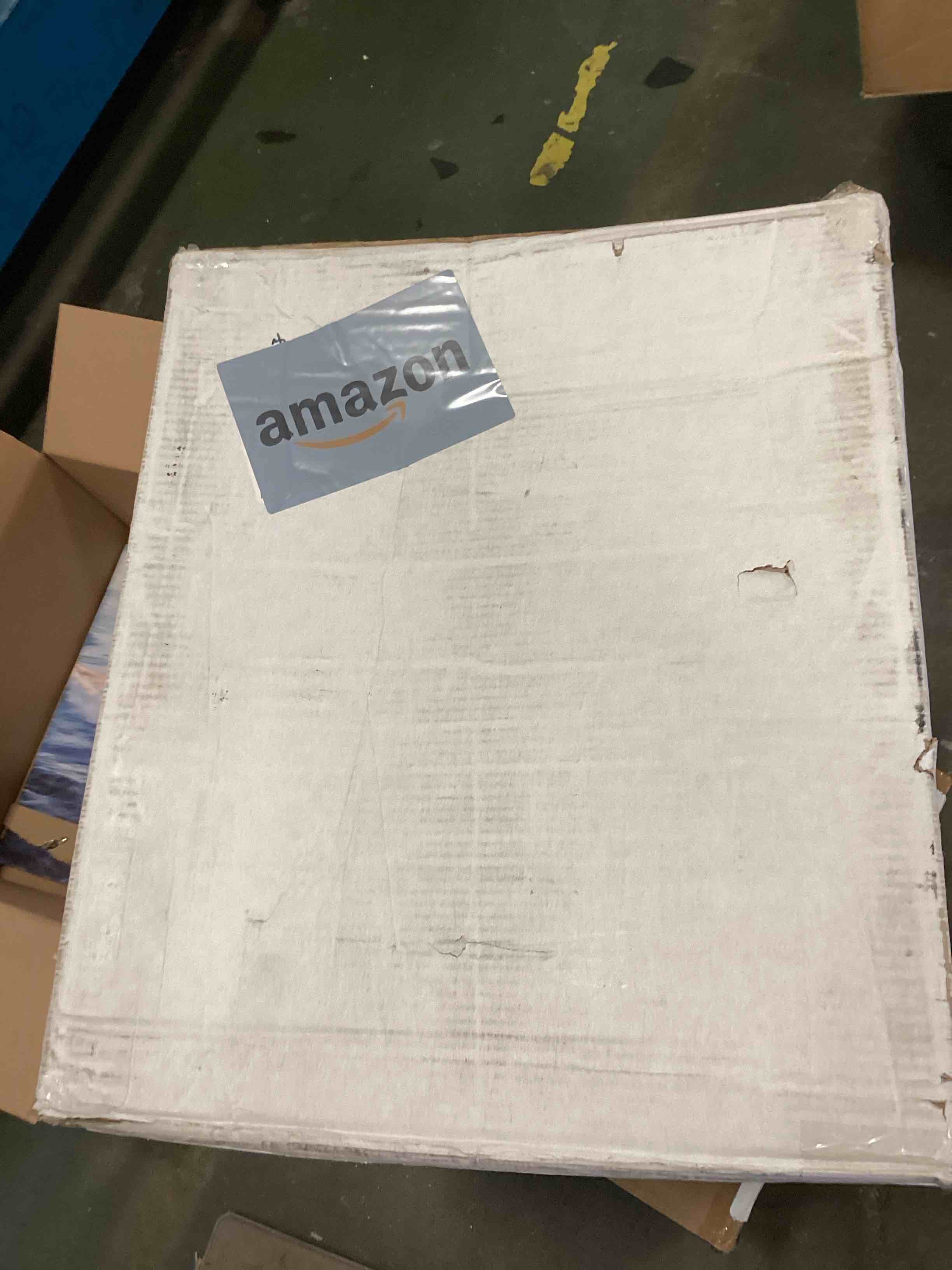 https://s3.amazonaws.com/lotting-images-prod/bidfta/PPE1566331_1737044574771.jpeg