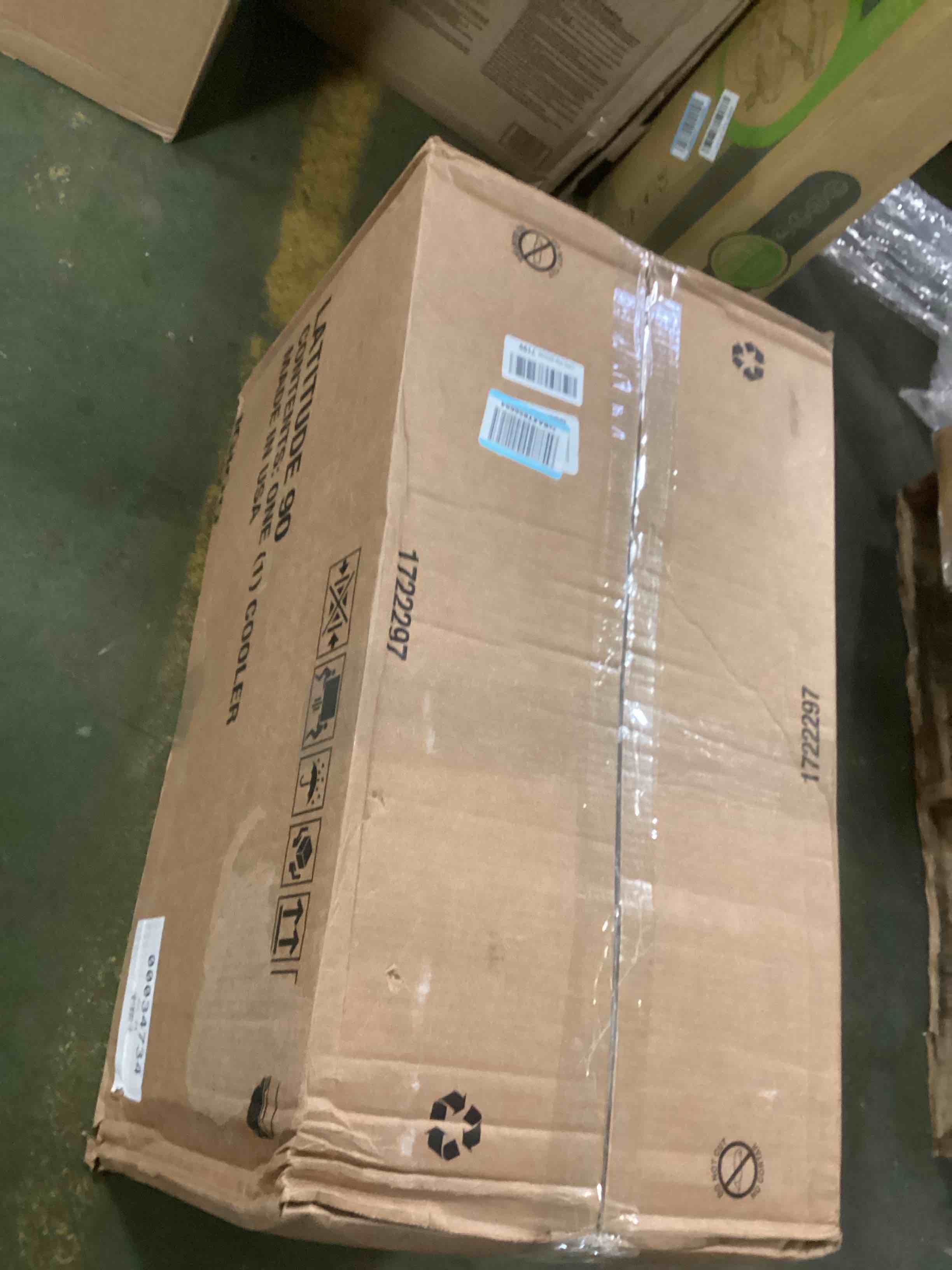 https://s3.amazonaws.com/lotting-images-prod/bidfta/PPE1567003_1733231638598.jpeg