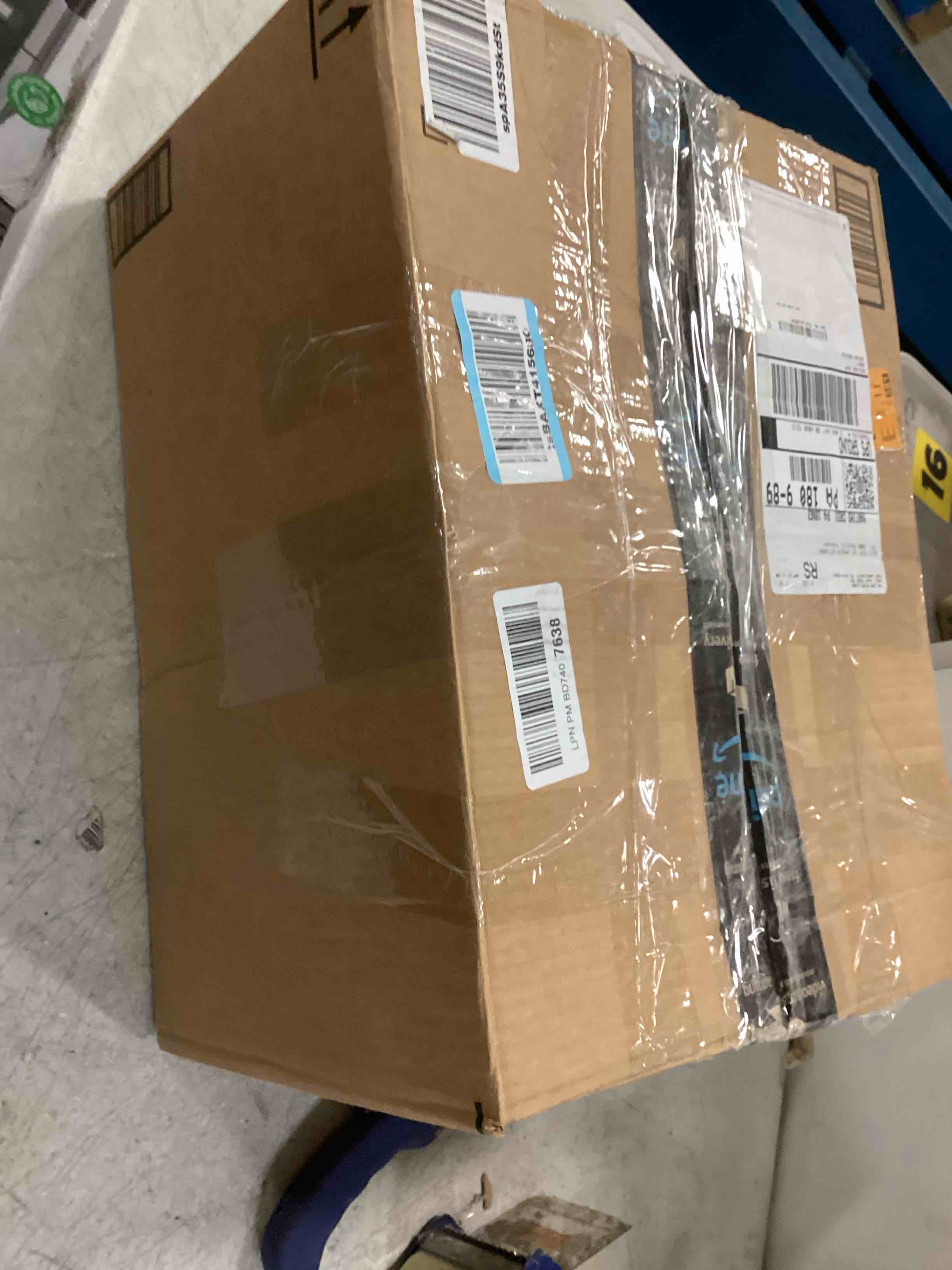 https://s3.amazonaws.com/lotting-images-prod/bidfta/PPE1567311_1733329553359.jpeg