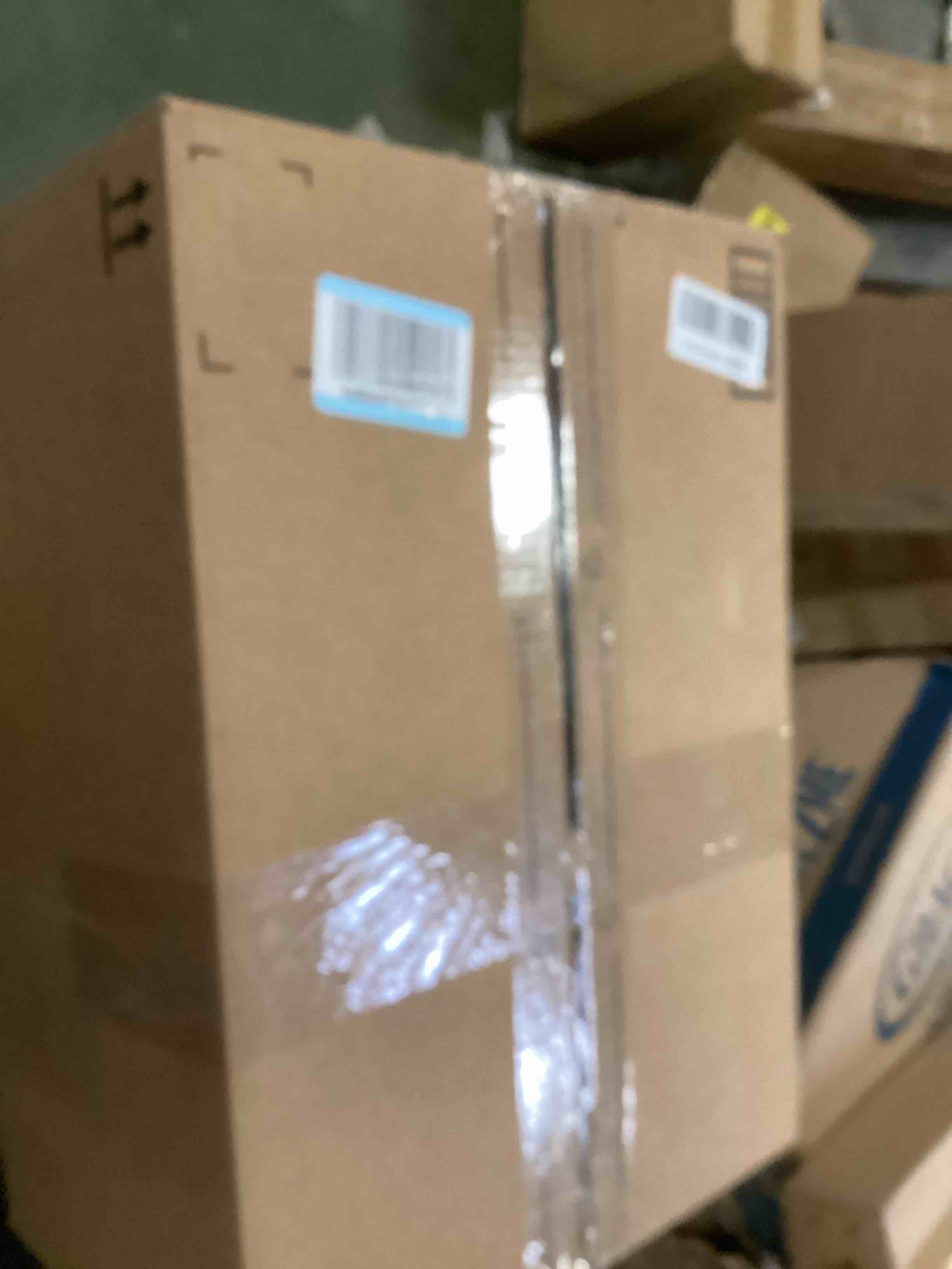 https://s3.amazonaws.com/lotting-images-prod/bidfta/PPE1567451_1733409596644.jpeg