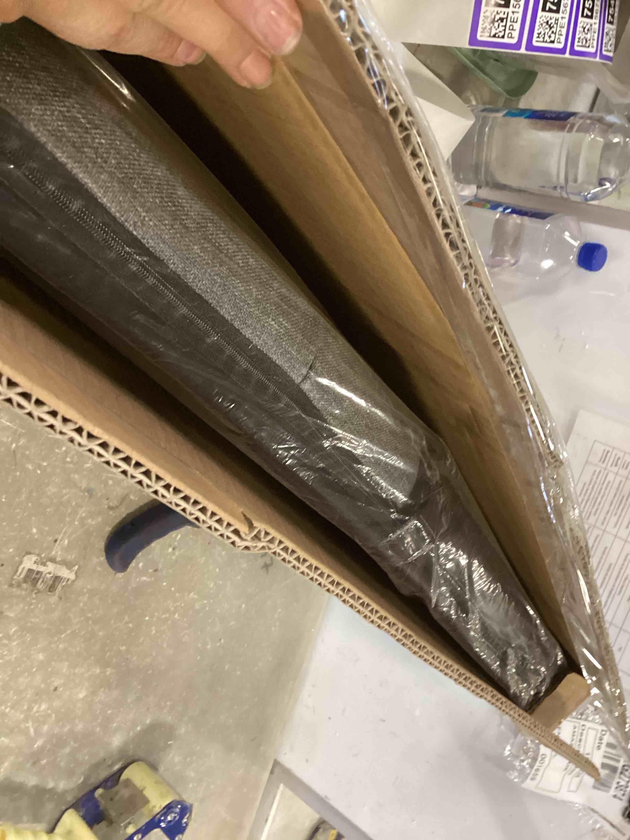 https://s3.amazonaws.com/lotting-images-prod/bidfta/PPE1567539_1733419469739.jpeg