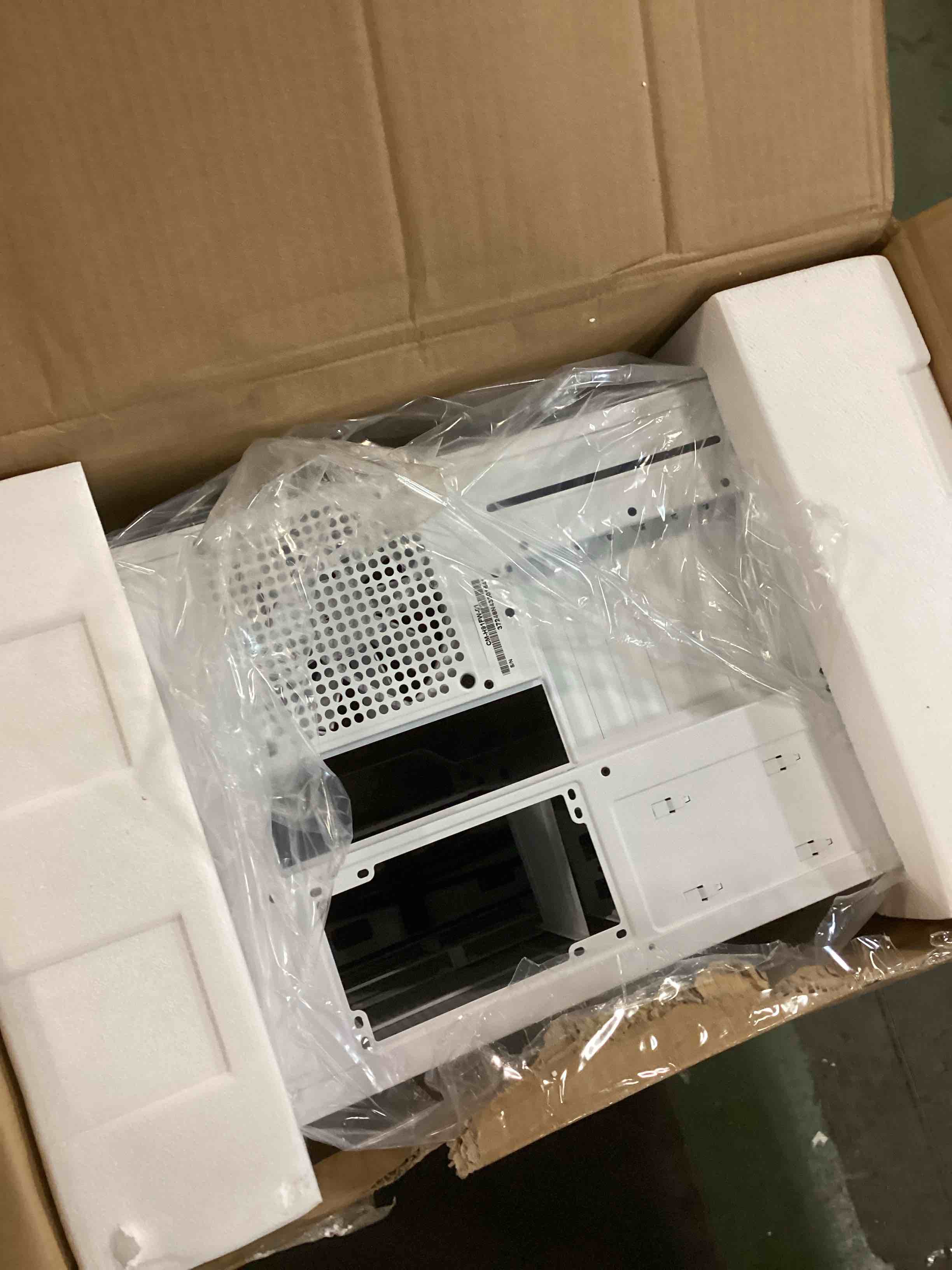 https://s3.amazonaws.com/lotting-images-prod/bidfta/PPE1568149_1733841636425.jpeg