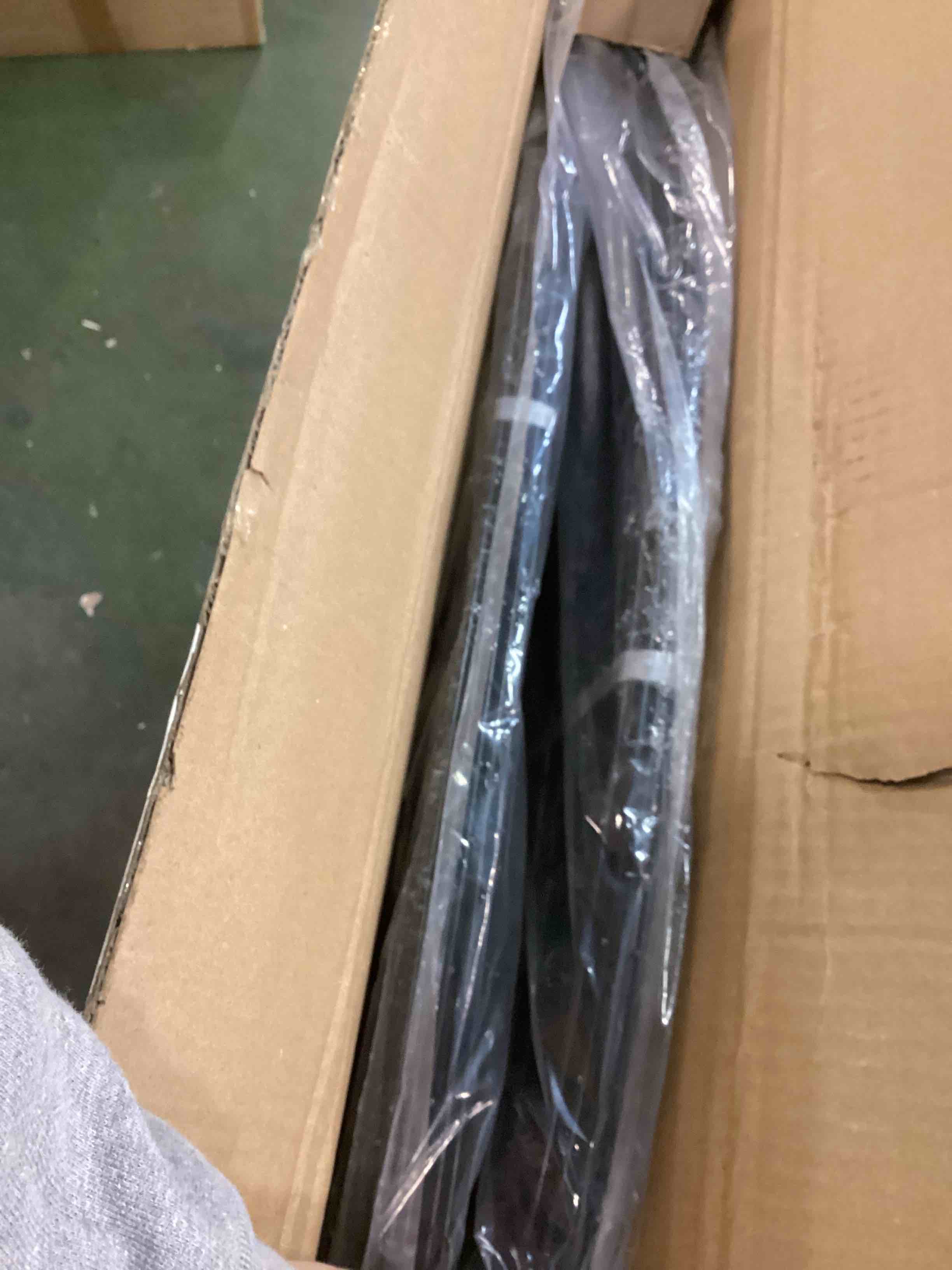 https://s3.amazonaws.com/lotting-images-prod/bidfta/PPE1568754_1734035416020.jpeg