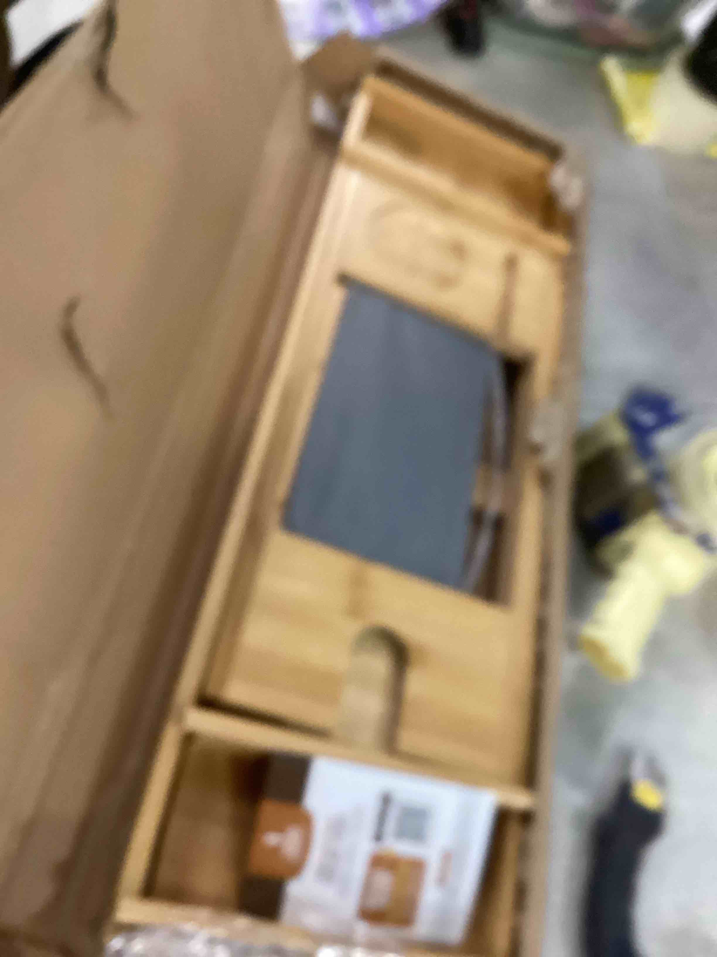 https://s3.amazonaws.com/lotting-images-prod/bidfta/PPE1568813_1734097559602.jpeg