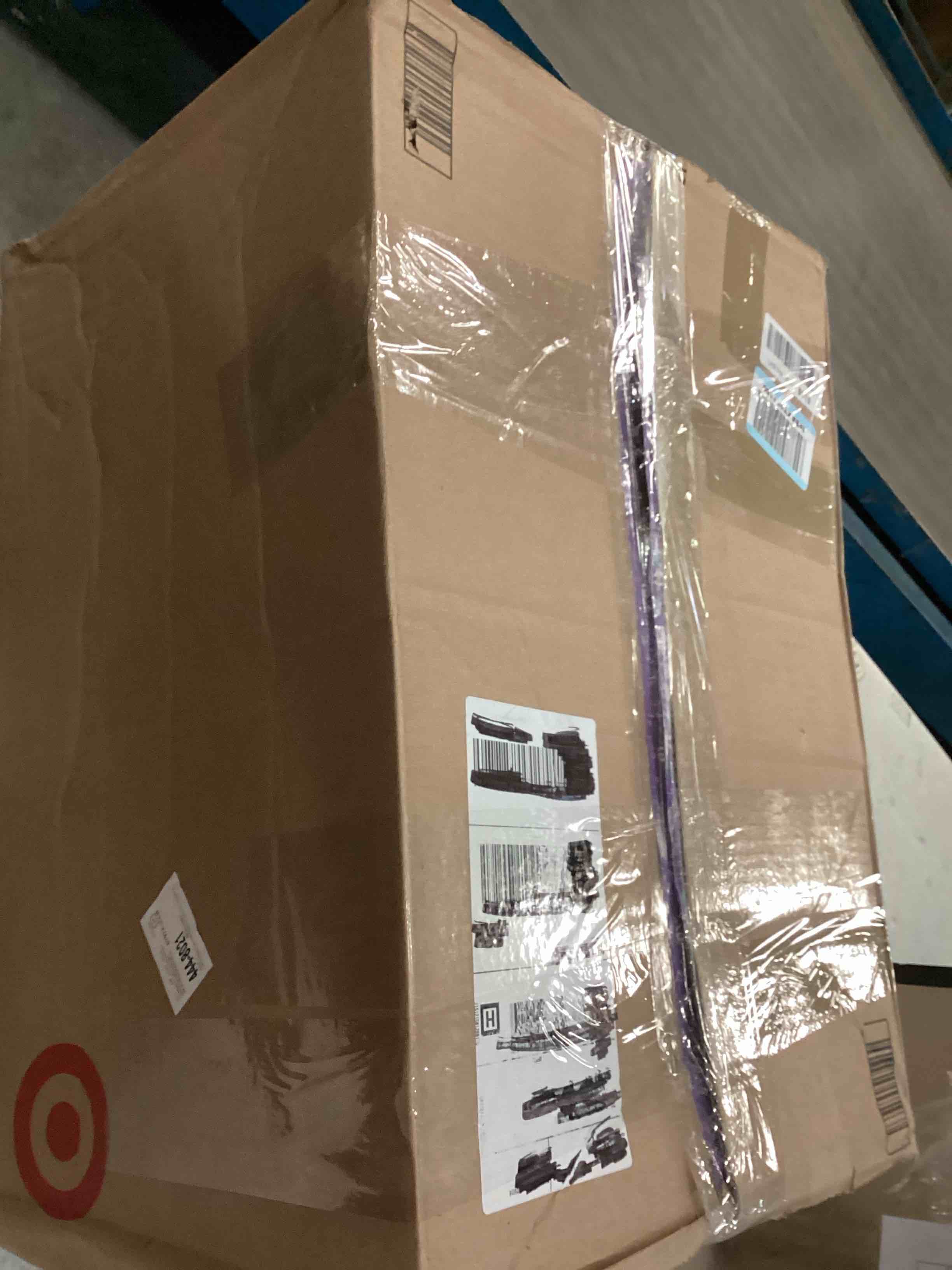 https://s3.amazonaws.com/lotting-images-prod/bidfta/PPE1569311_1734368039833.jpeg