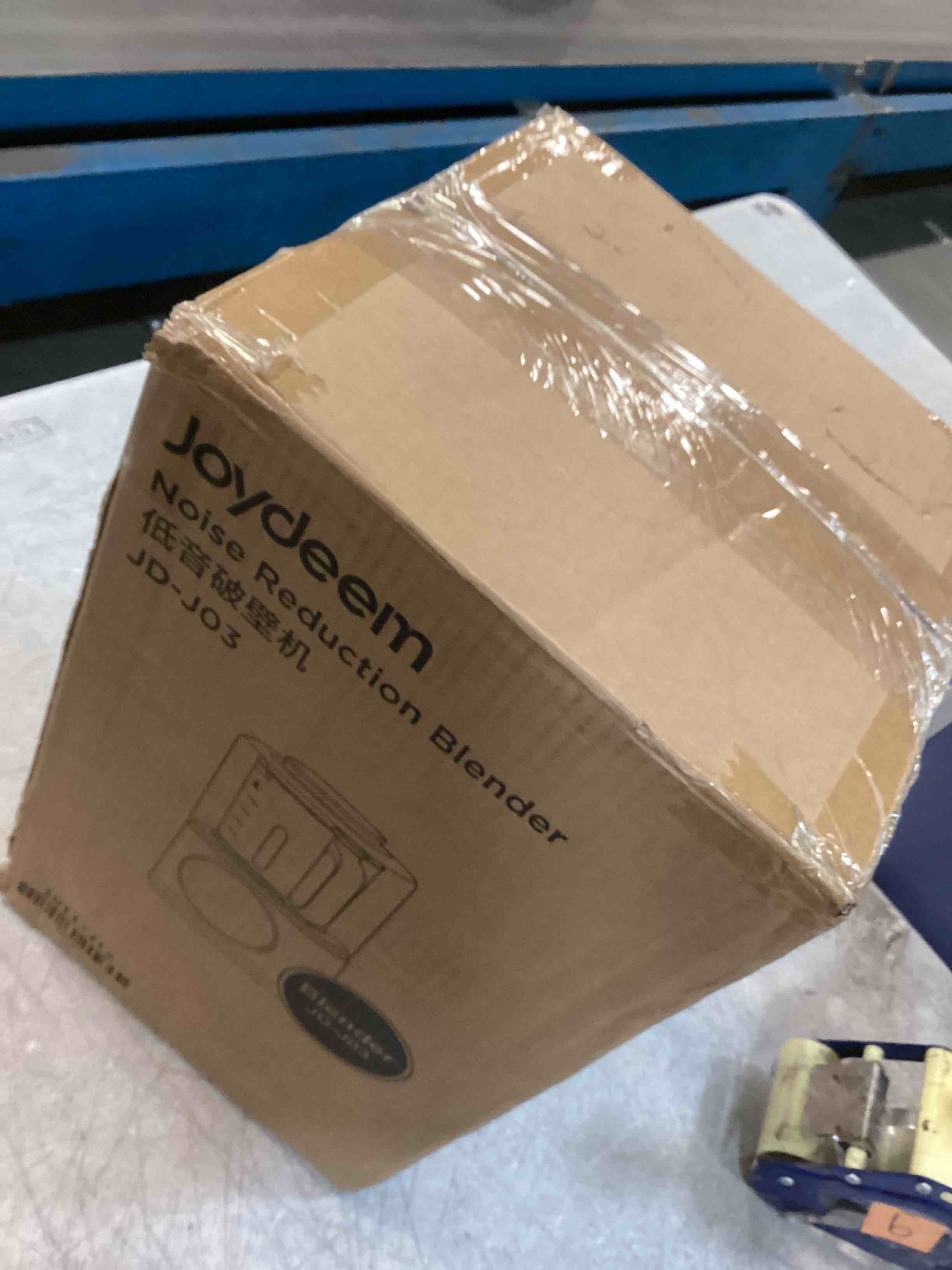 https://s3.amazonaws.com/lotting-images-prod/bidfta/PPE1570643_1734178454883.jpeg
