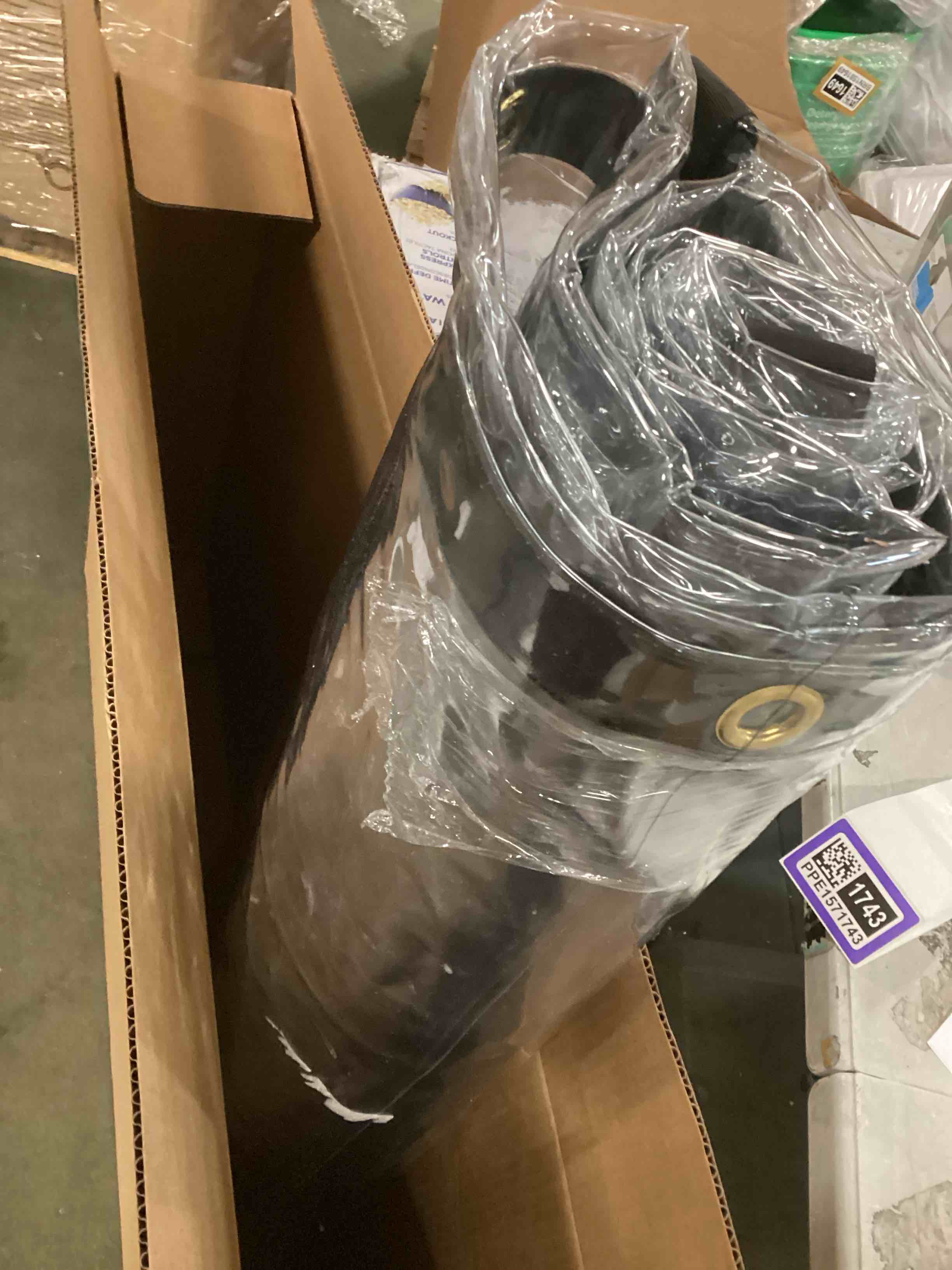 https://s3.amazonaws.com/lotting-images-prod/bidfta/PPE1571743_1734701593085.jpeg