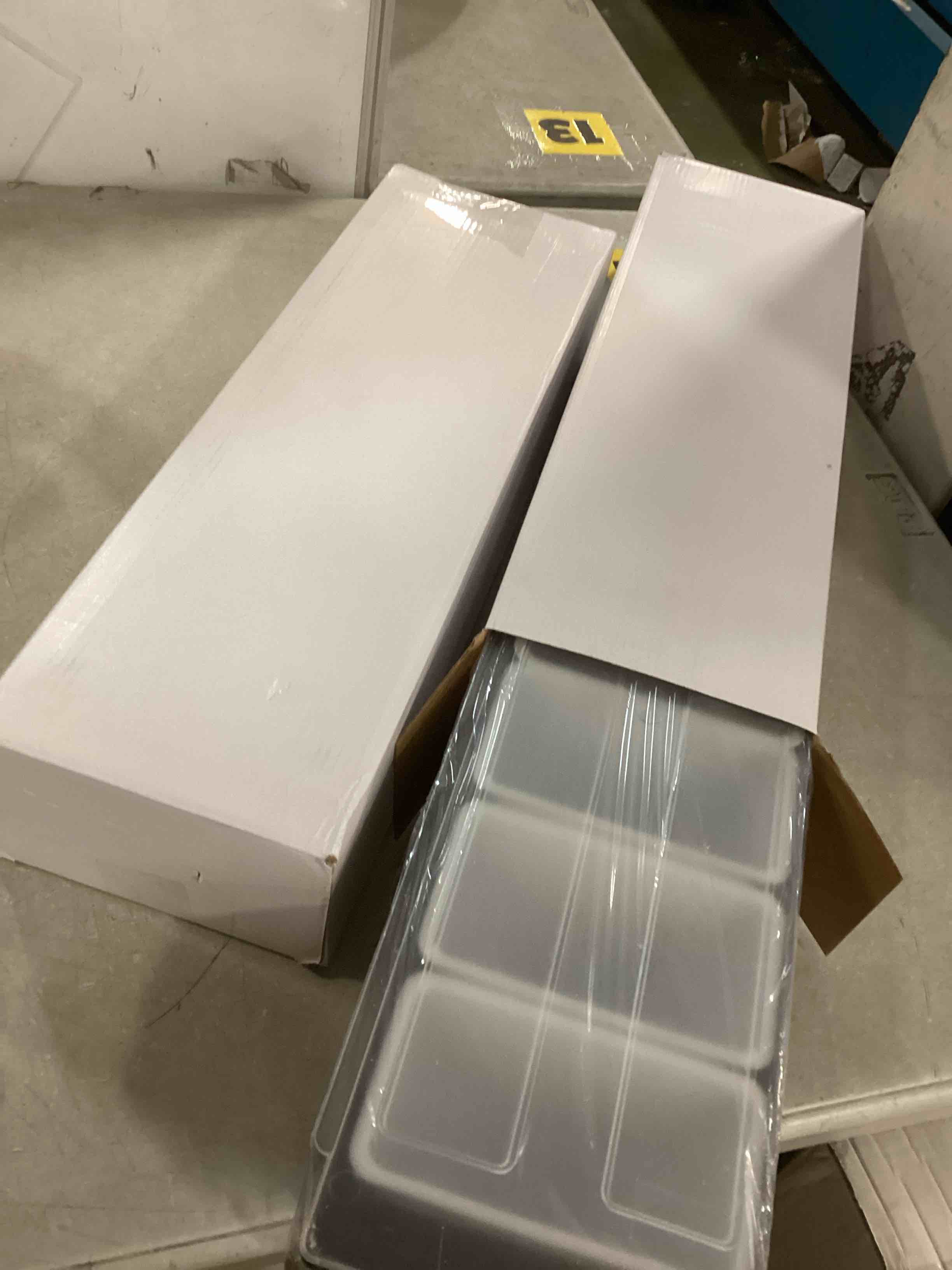 https://s3.amazonaws.com/lotting-images-prod/bidfta/PPE1571878_1734723296985.jpeg
