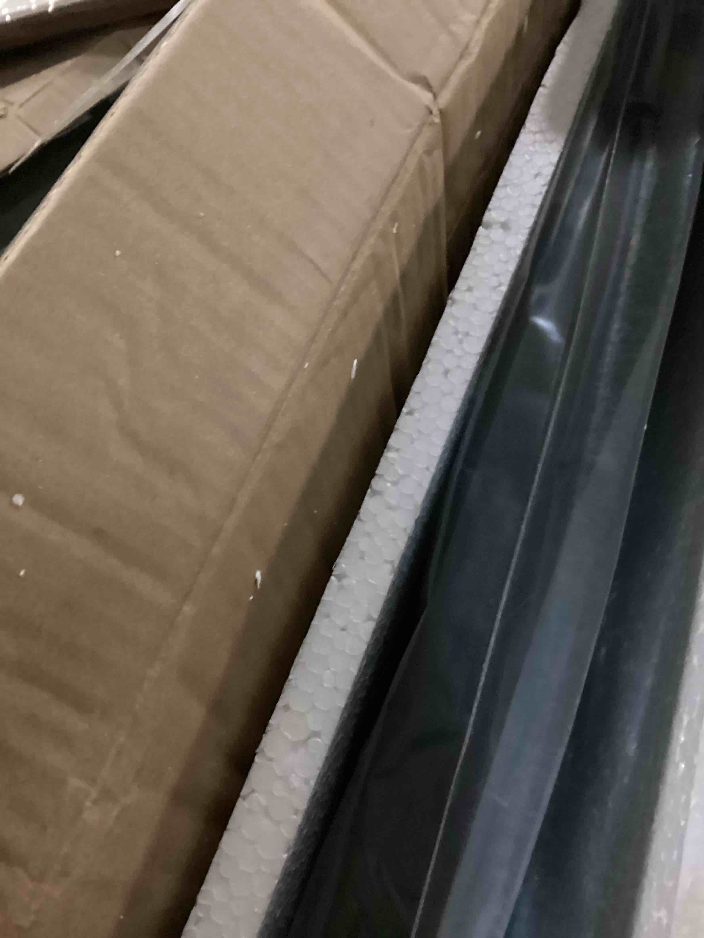 https://s3.amazonaws.com/lotting-images-prod/bidfta/PPE1572210_1735009986189.jpeg