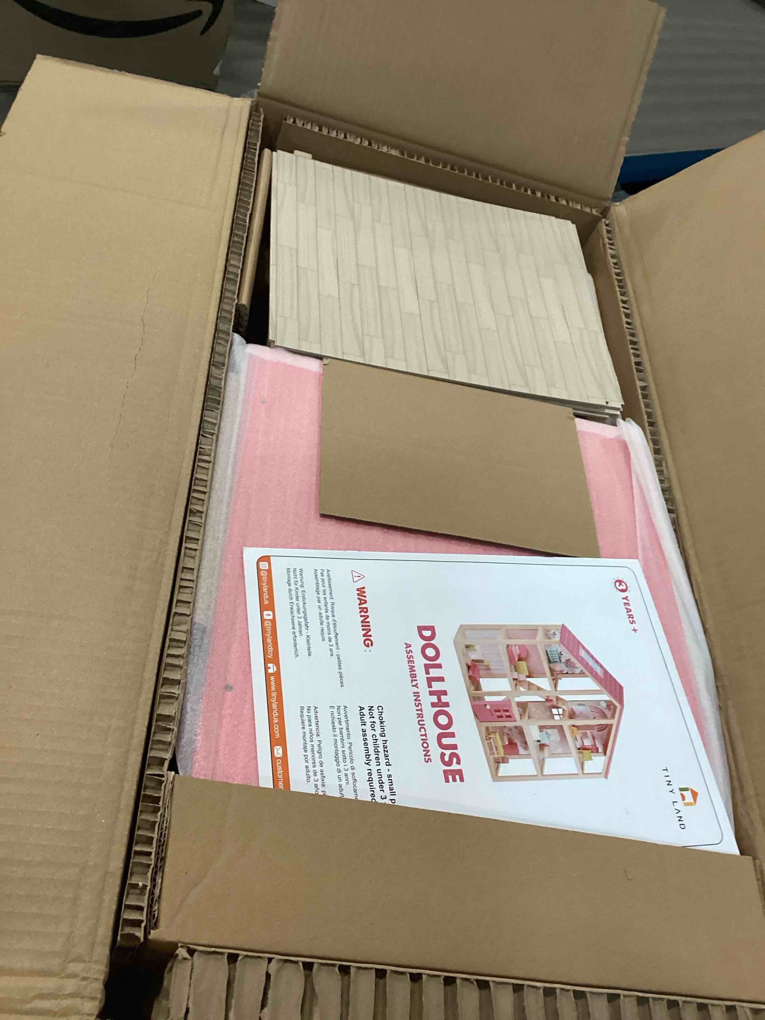 https://s3.amazonaws.com/lotting-images-prod/bidfta/PPE1572333_1735183229256.jpeg