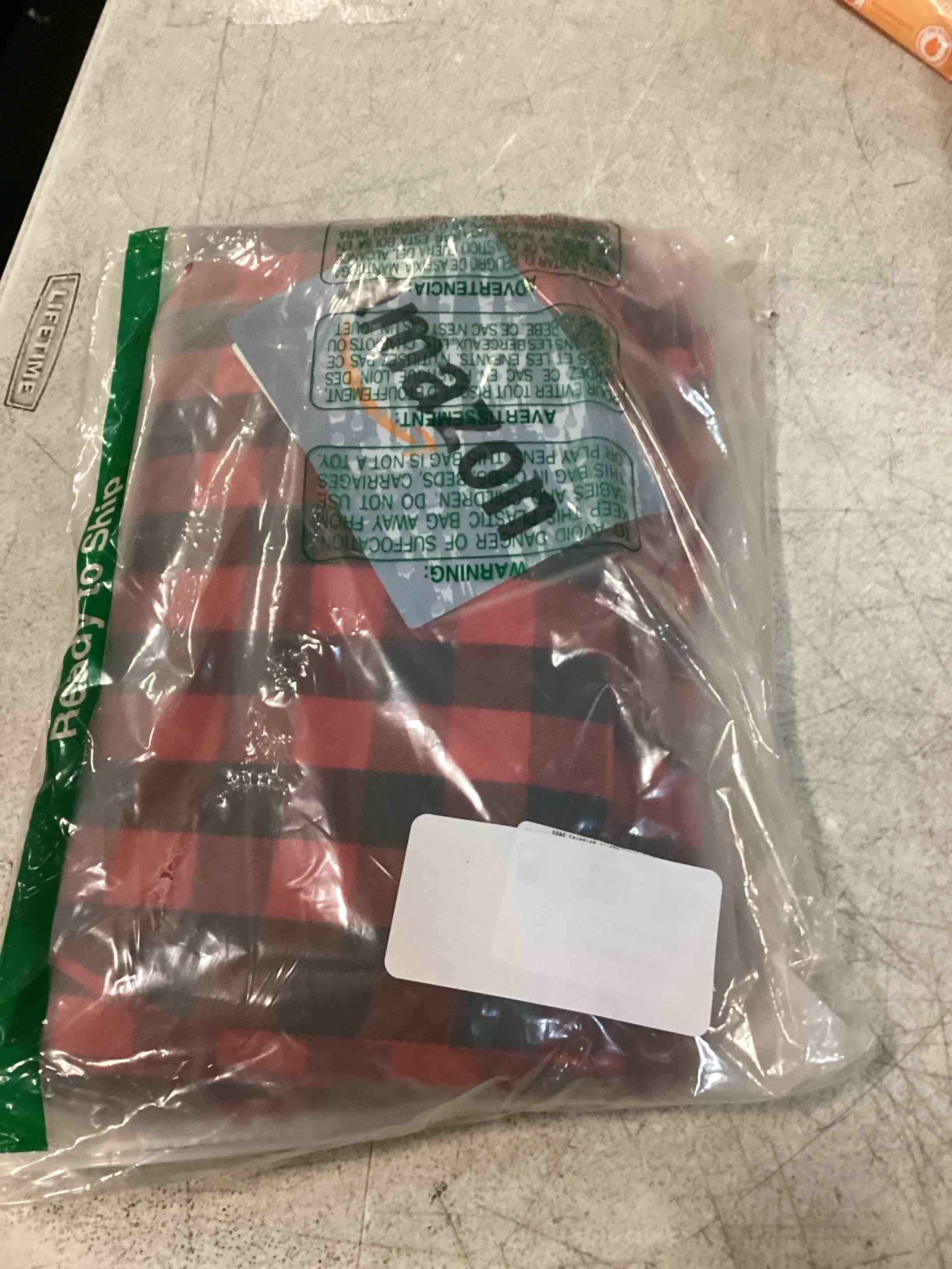 https://s3.amazonaws.com/lotting-images-prod/bidfta/PPE1572637_1735857357579.jpeg