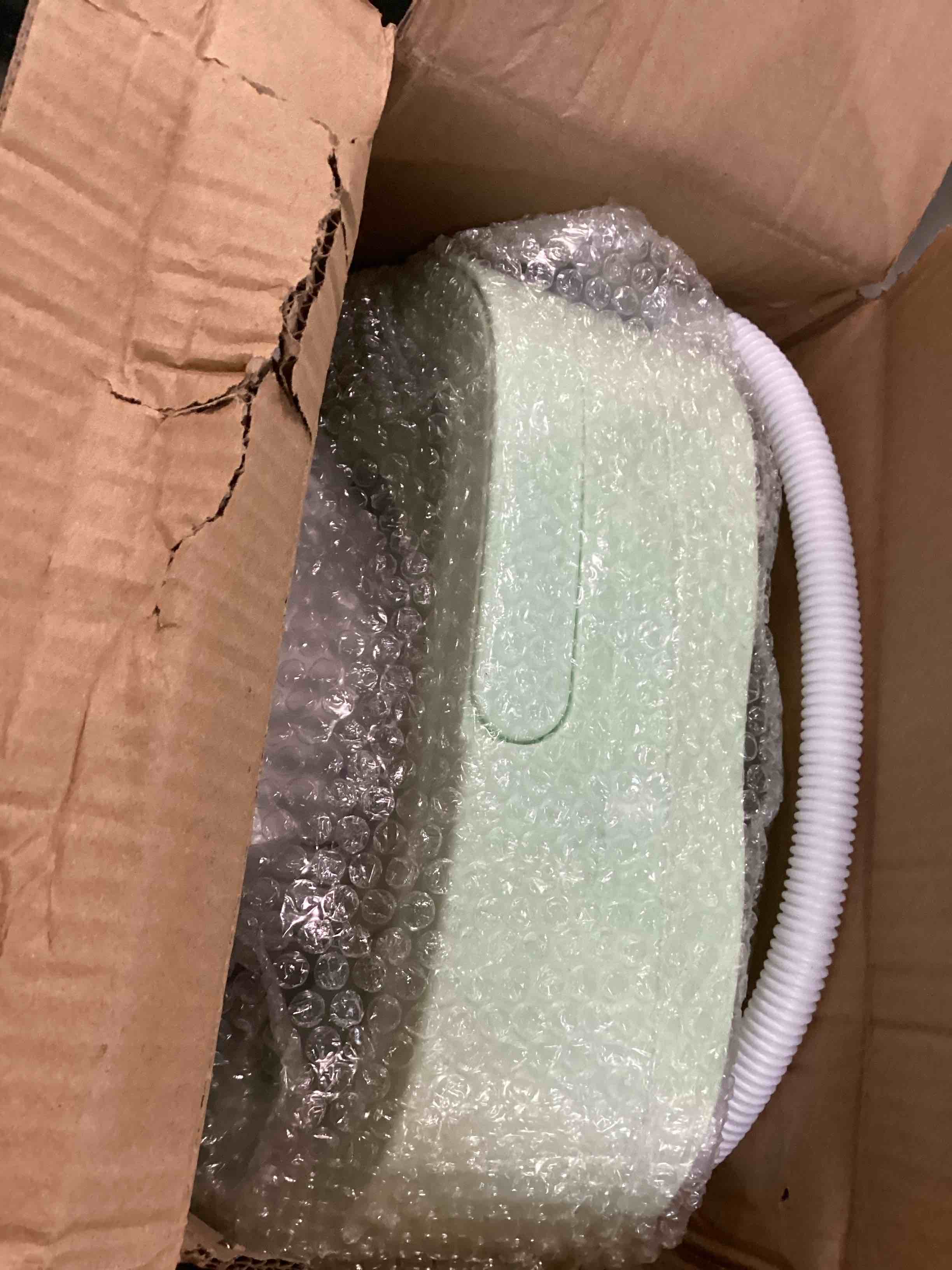 https://s3.amazonaws.com/lotting-images-prod/bidfta/PPE1572838_1735950717962.jpeg