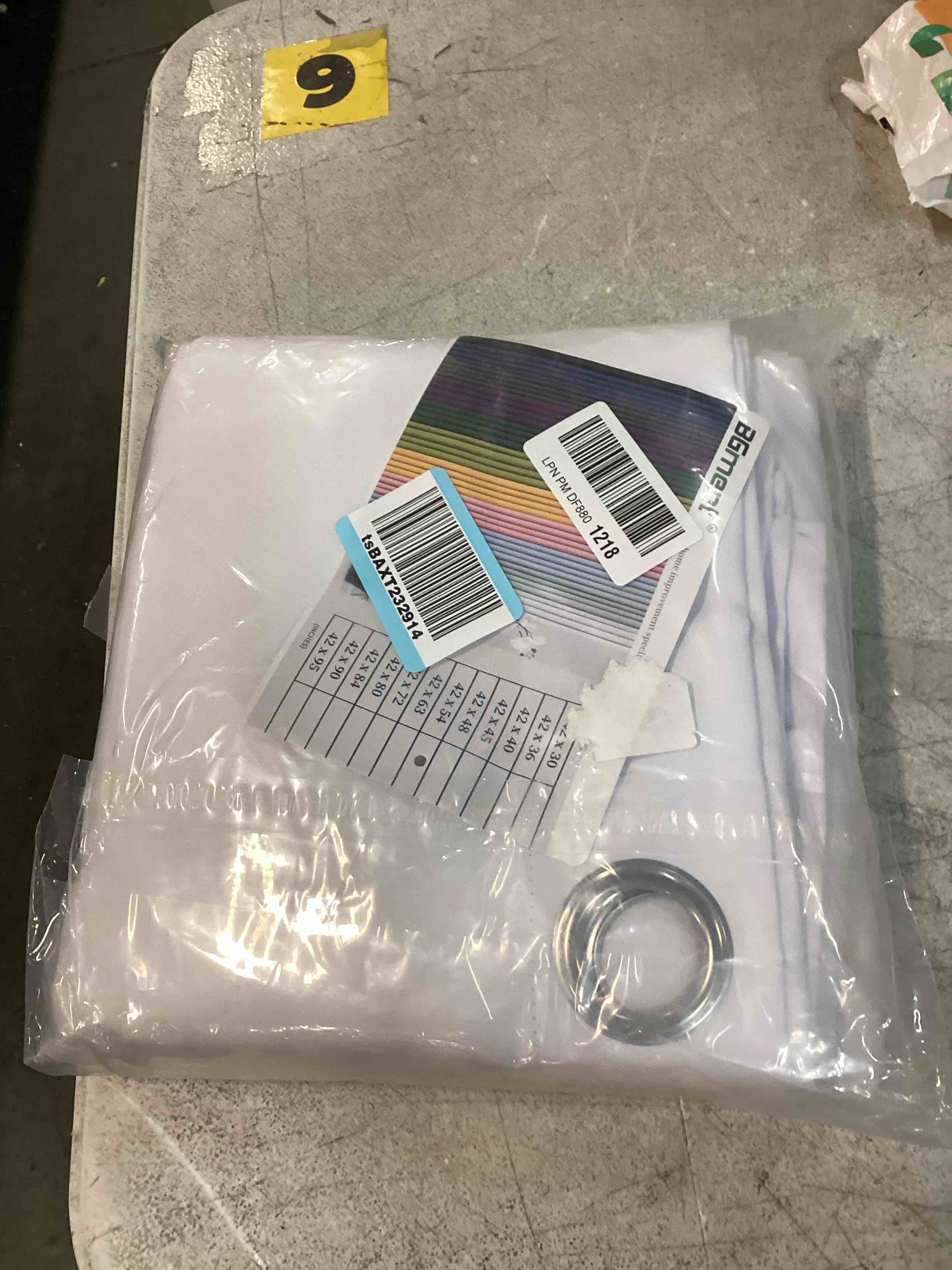https://s3.amazonaws.com/lotting-images-prod/bidfta/PPE1572923_1735964765694.jpeg
