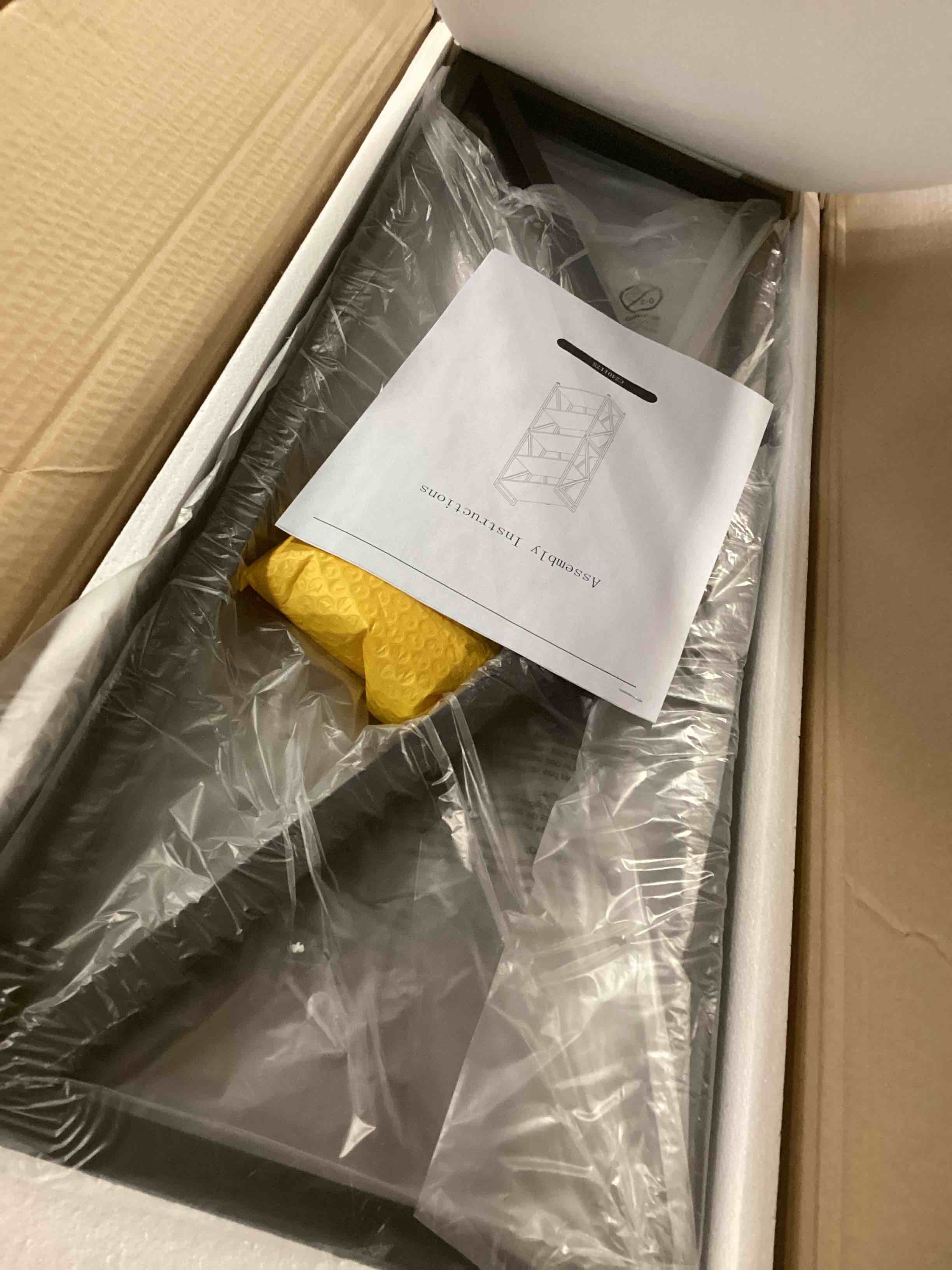 https://s3.amazonaws.com/lotting-images-prod/bidfta/PPE1573095_1737730173245.jpeg