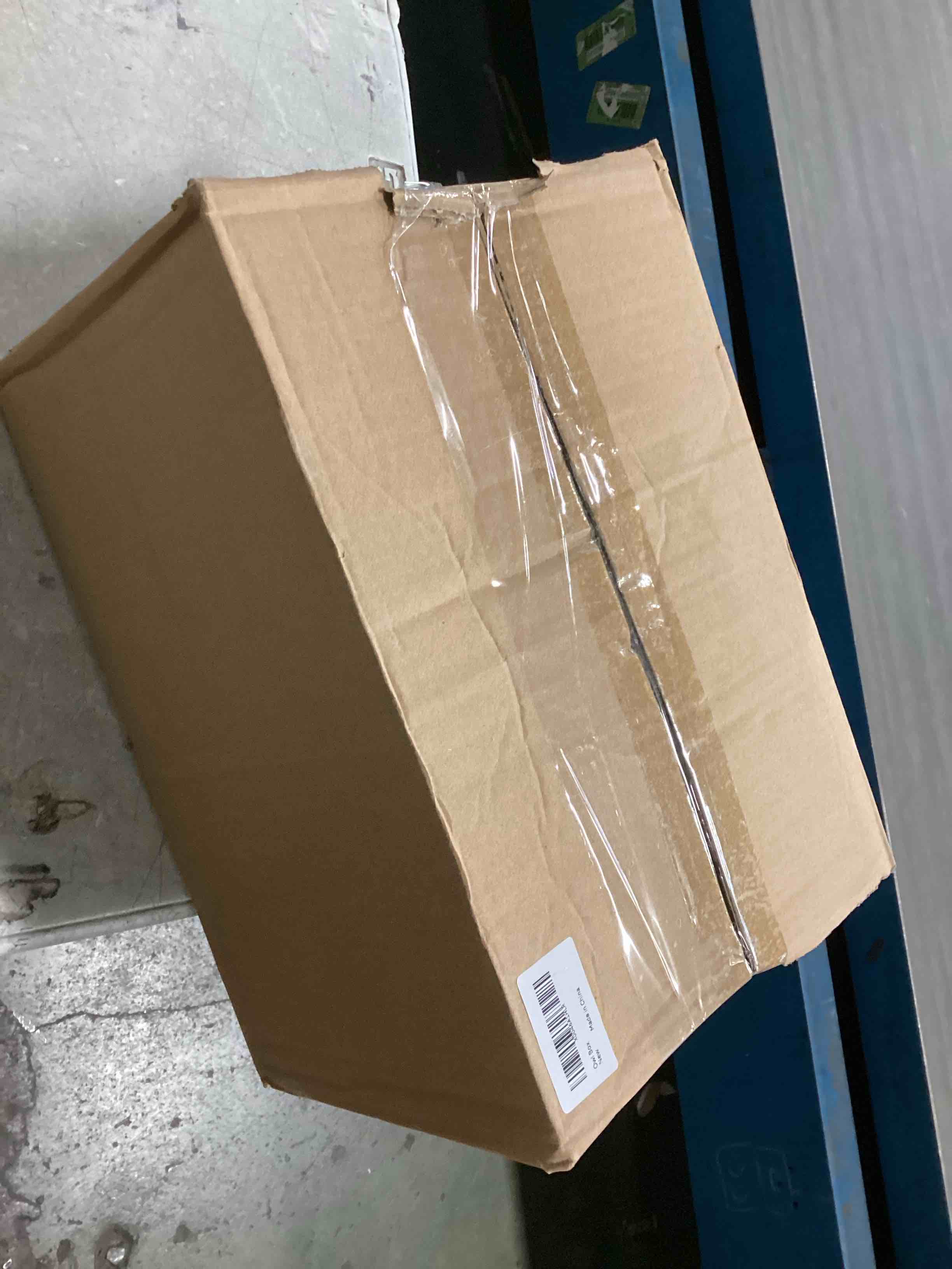 https://s3.amazonaws.com/lotting-images-prod/bidfta/PPE1574047_1738266308450.jpeg