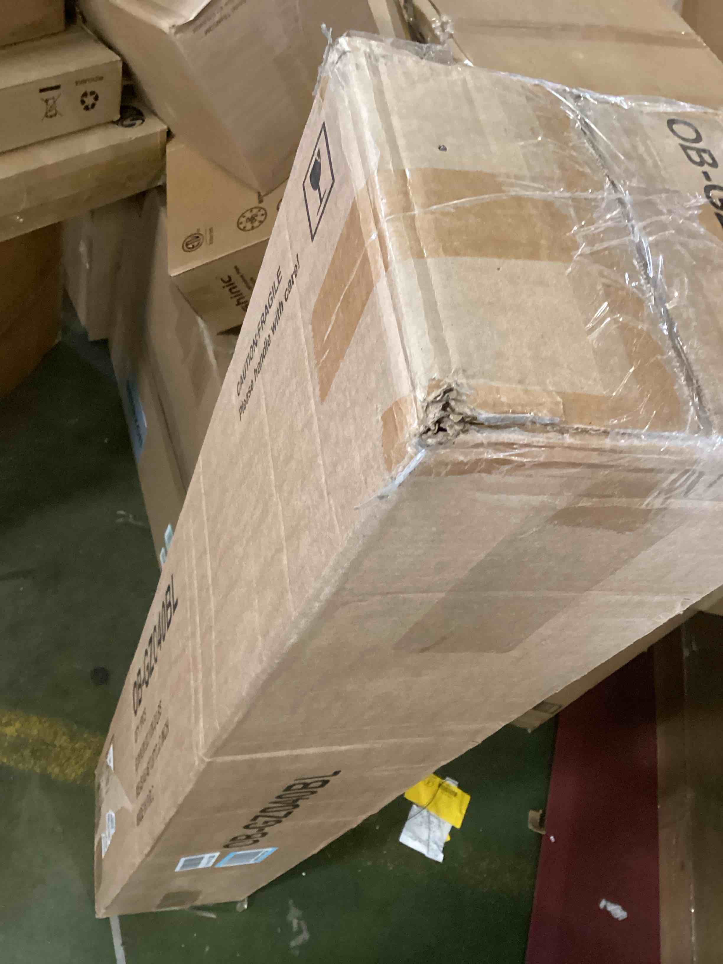 https://s3.amazonaws.com/lotting-images-prod/bidfta/PPE1574521_1738611259124.jpeg