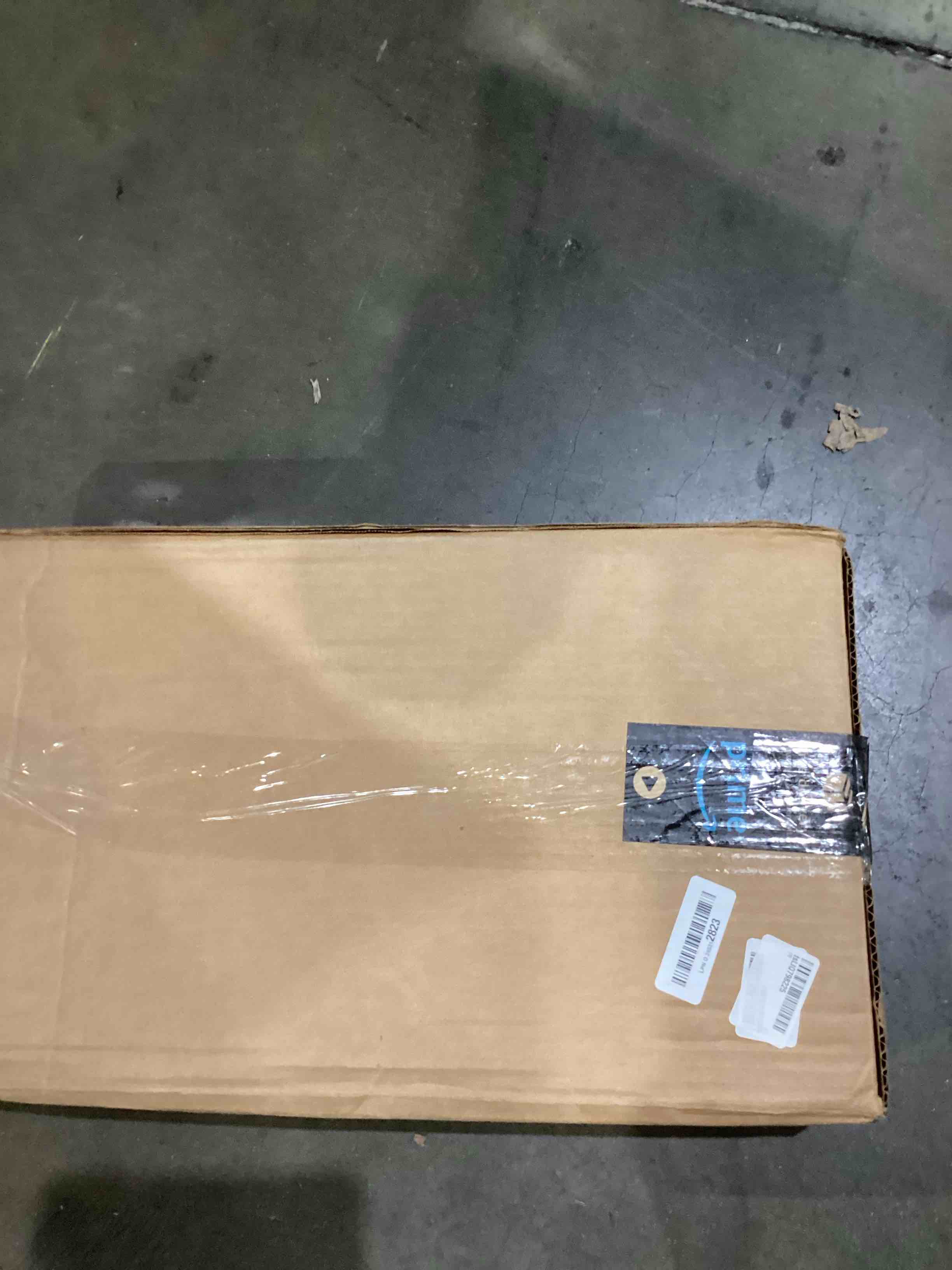 https://s3.amazonaws.com/lotting-images-prod/bidfta/PPE1576209_1734452824382.jpeg