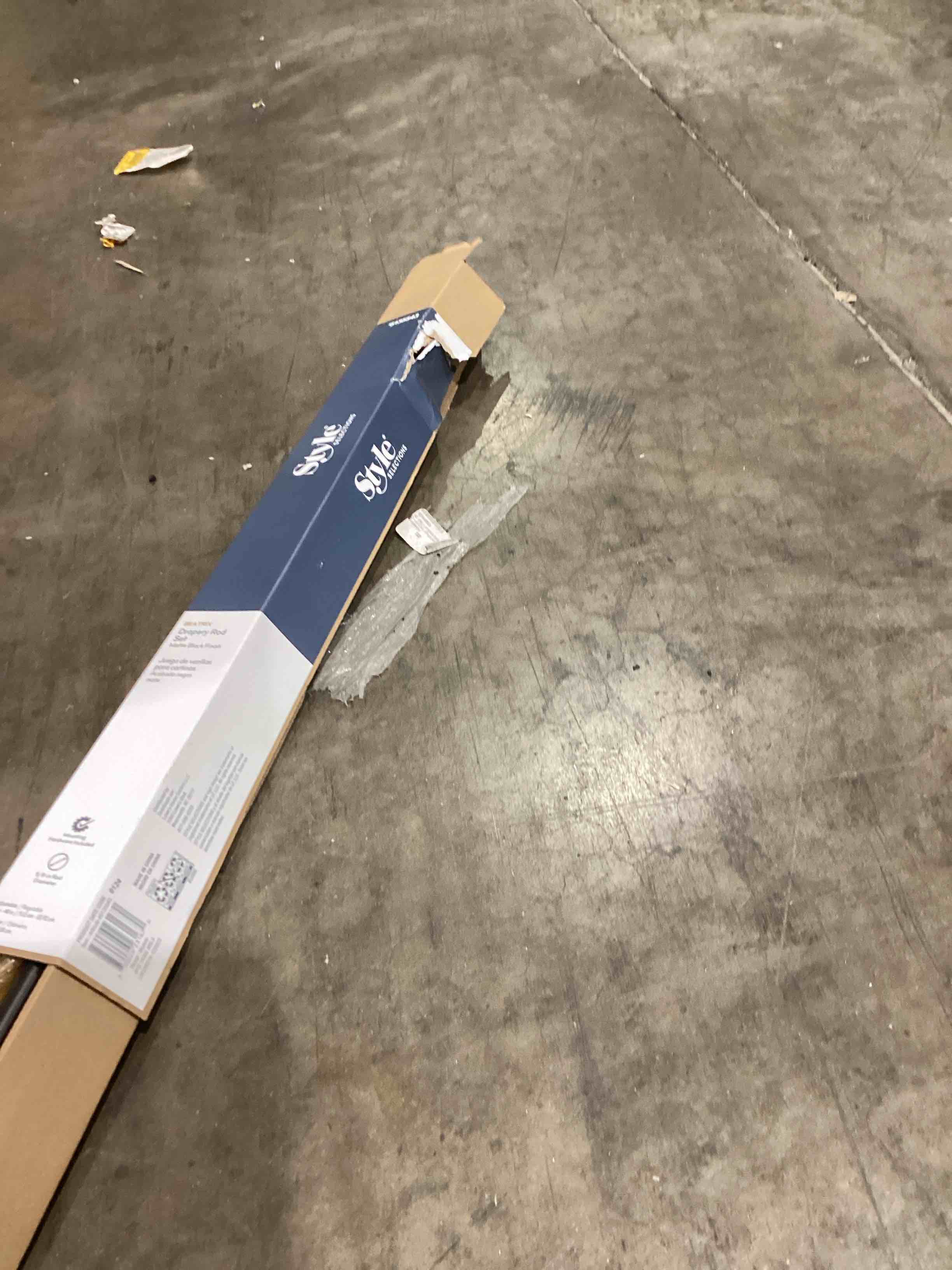 https://s3.amazonaws.com/lotting-images-prod/bidfta/PPE1576304_1734616230212.jpeg
