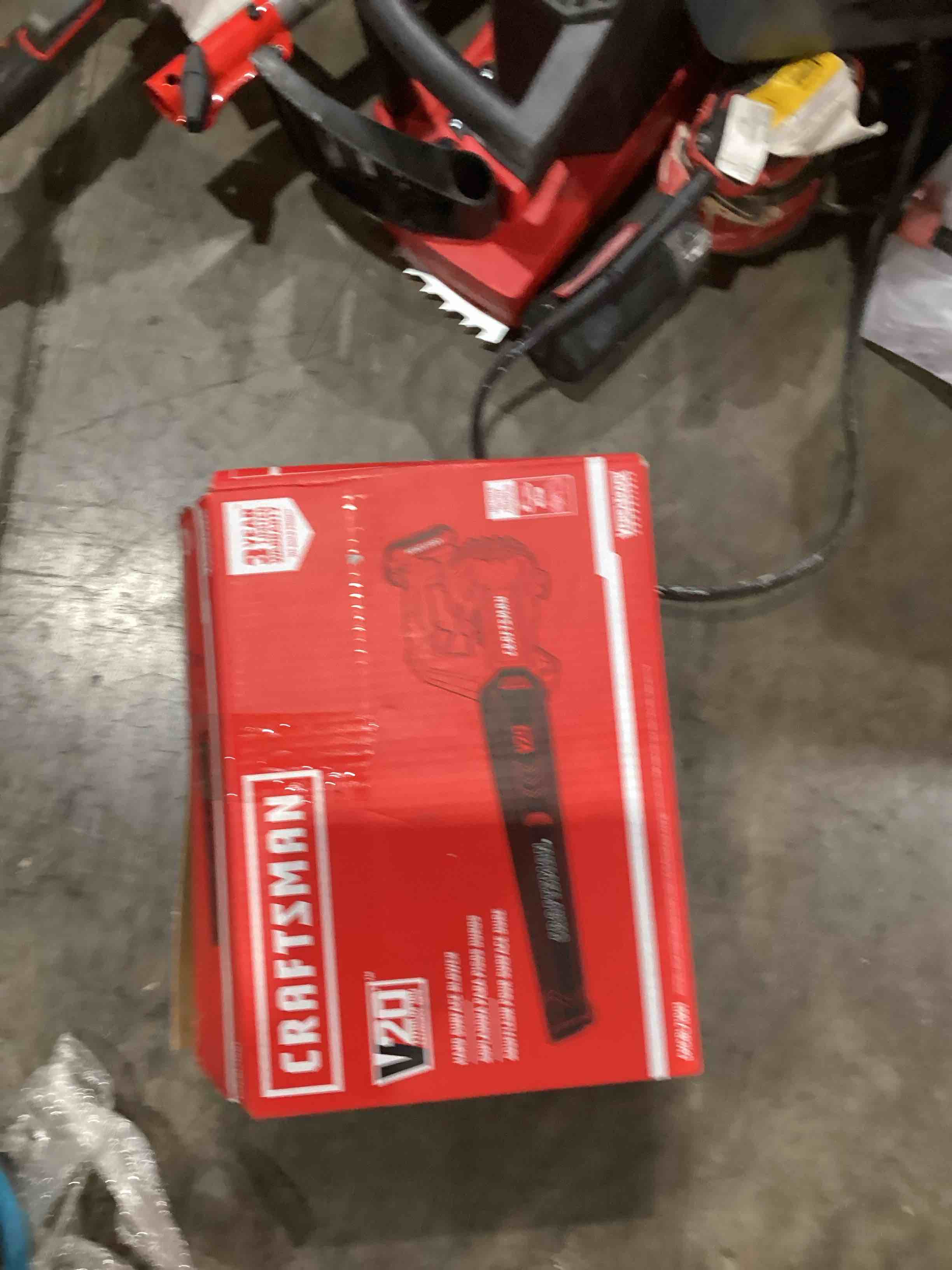 https://s3.amazonaws.com/lotting-images-prod/bidfta/PPE1576405_1734533451879.jpeg