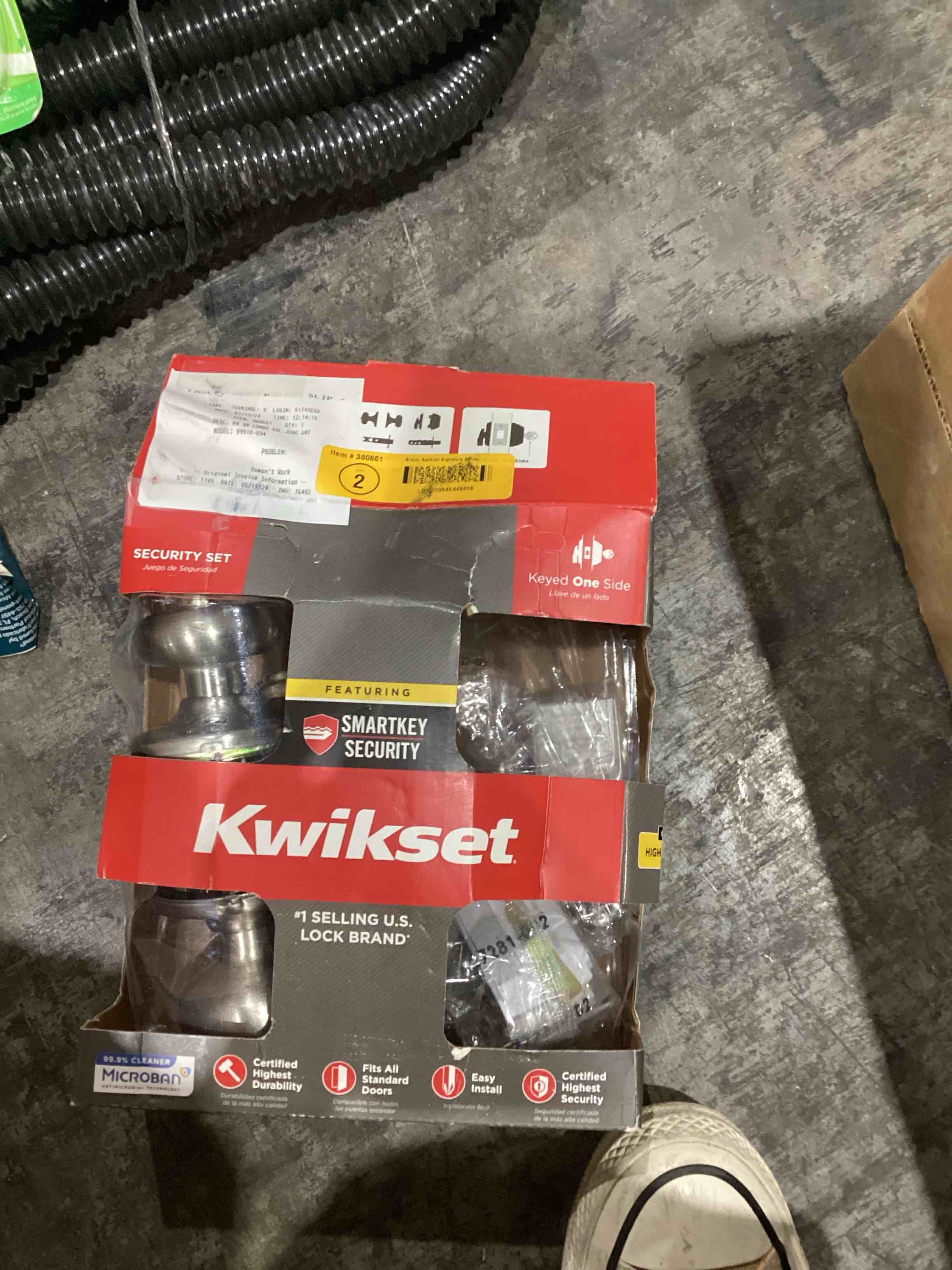Kwikset Juno Keyed Entry Door Knob and Single Cylinder Deadbolt Combo Pack with Microban Antimicrobial Protection Featuring SmartKey Security in Satin Nickel