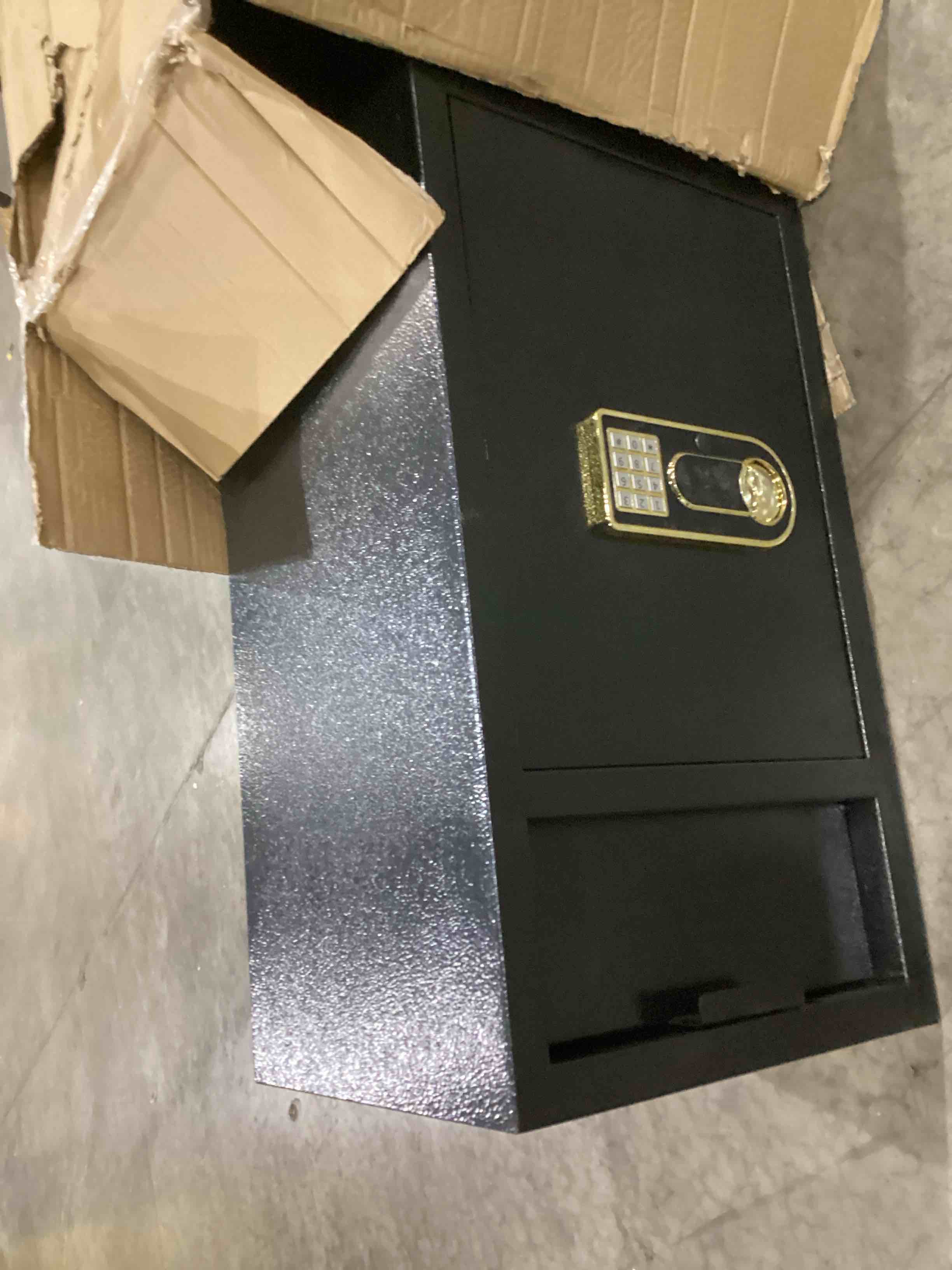 EY Co Deposit Box-Safe