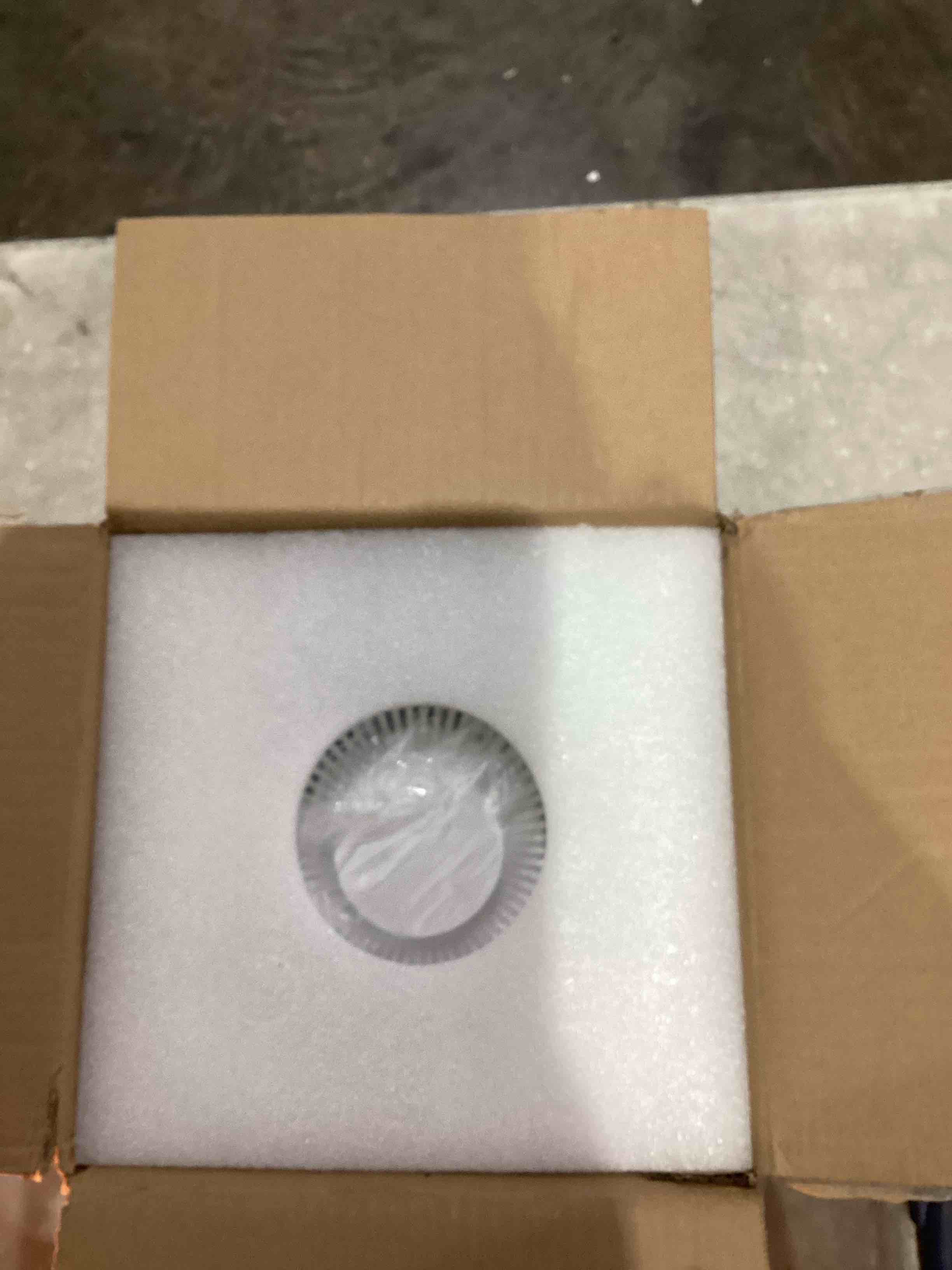 https://s3.amazonaws.com/lotting-images-prod/bidfta/PPE1579172_1741977924929.jpeg