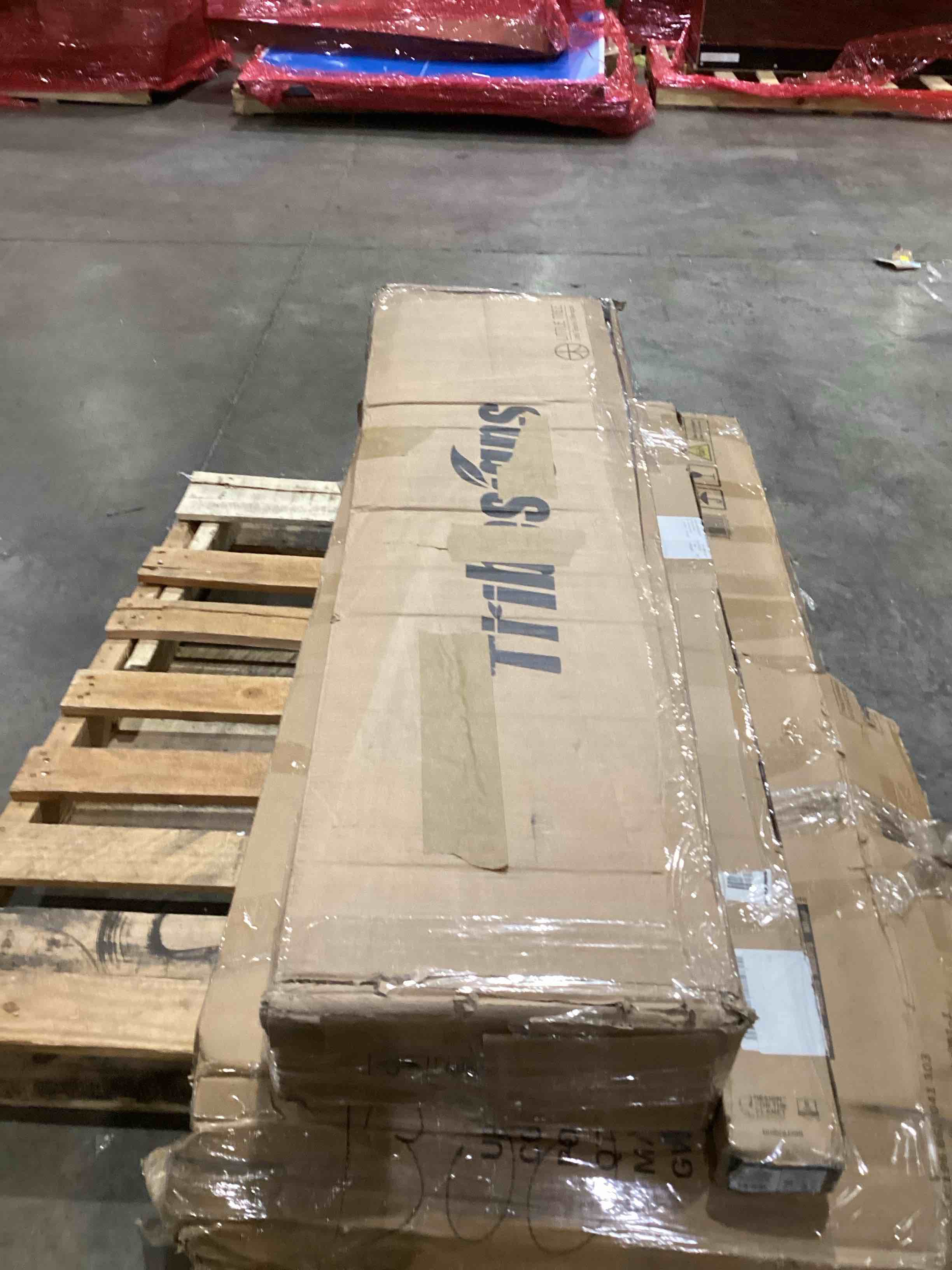 https://s3.amazonaws.com/lotting-images-prod/bidfta/PPE1579995_1744824926139.jpeg