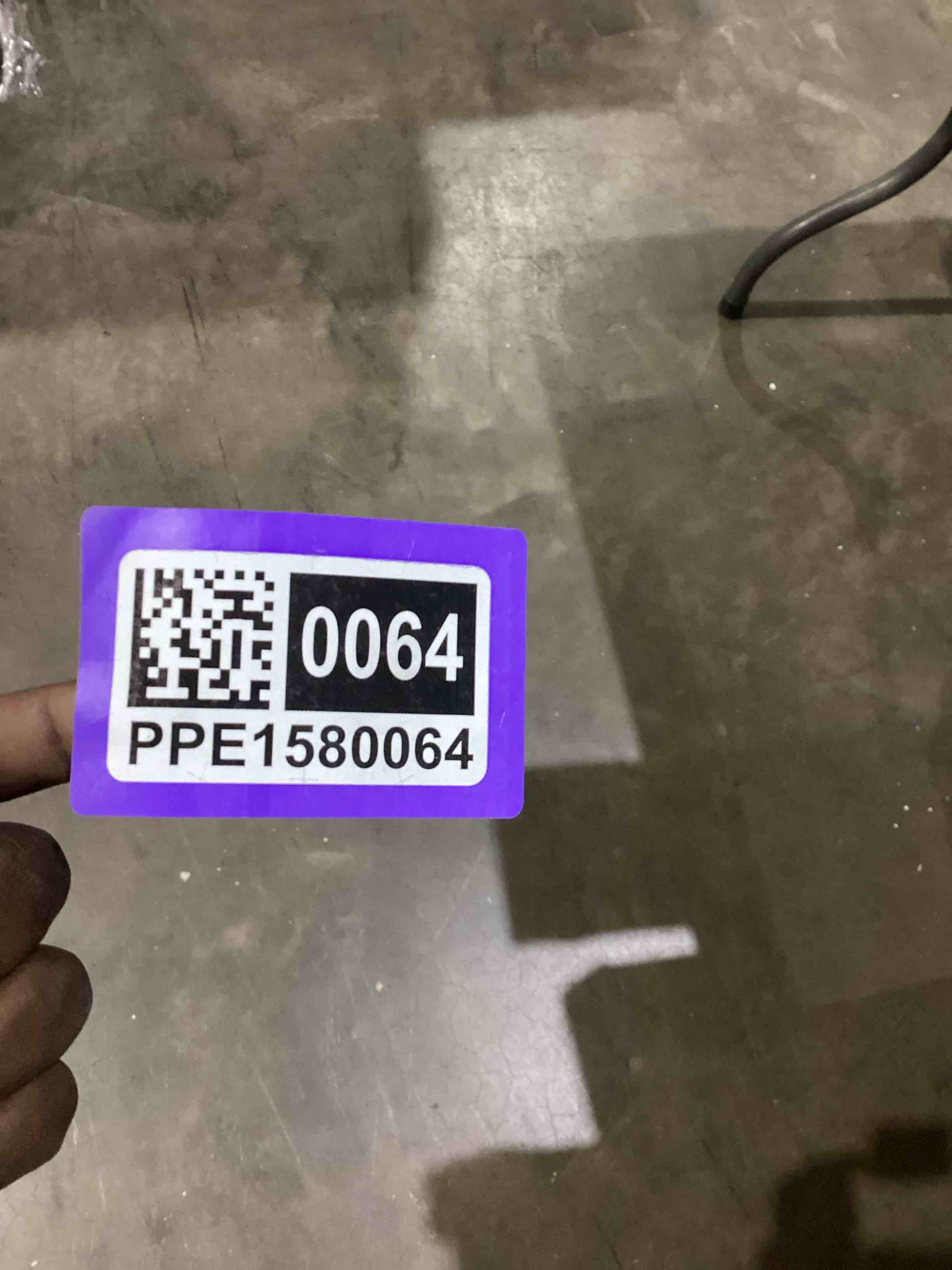 https://s3.amazonaws.com/lotting-images-prod/bidfta/PPE1580064_1744899459747.jpeg