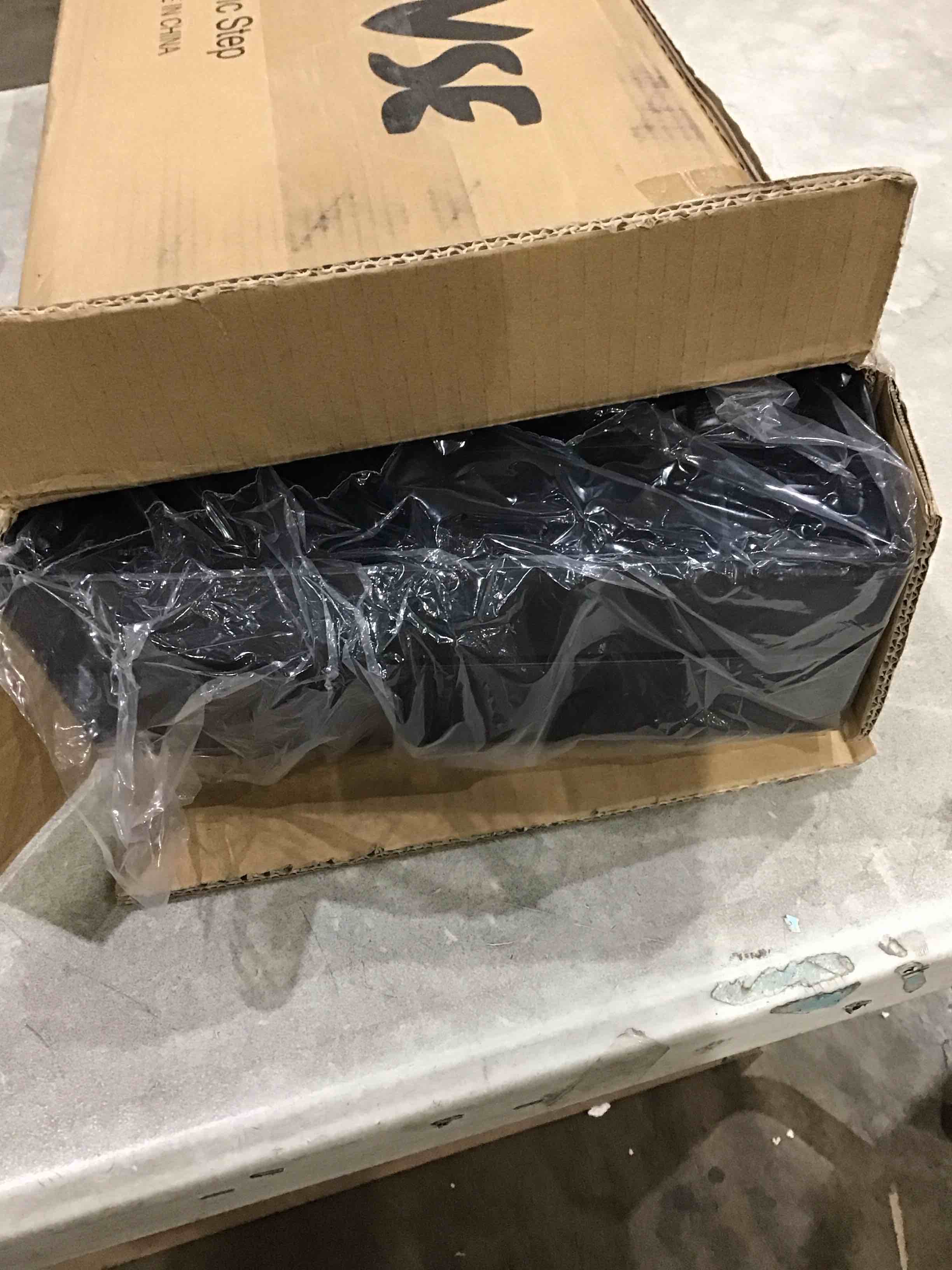 https://s3.amazonaws.com/lotting-images-prod/bidfta/PPE1580223_1745247304890.jpeg