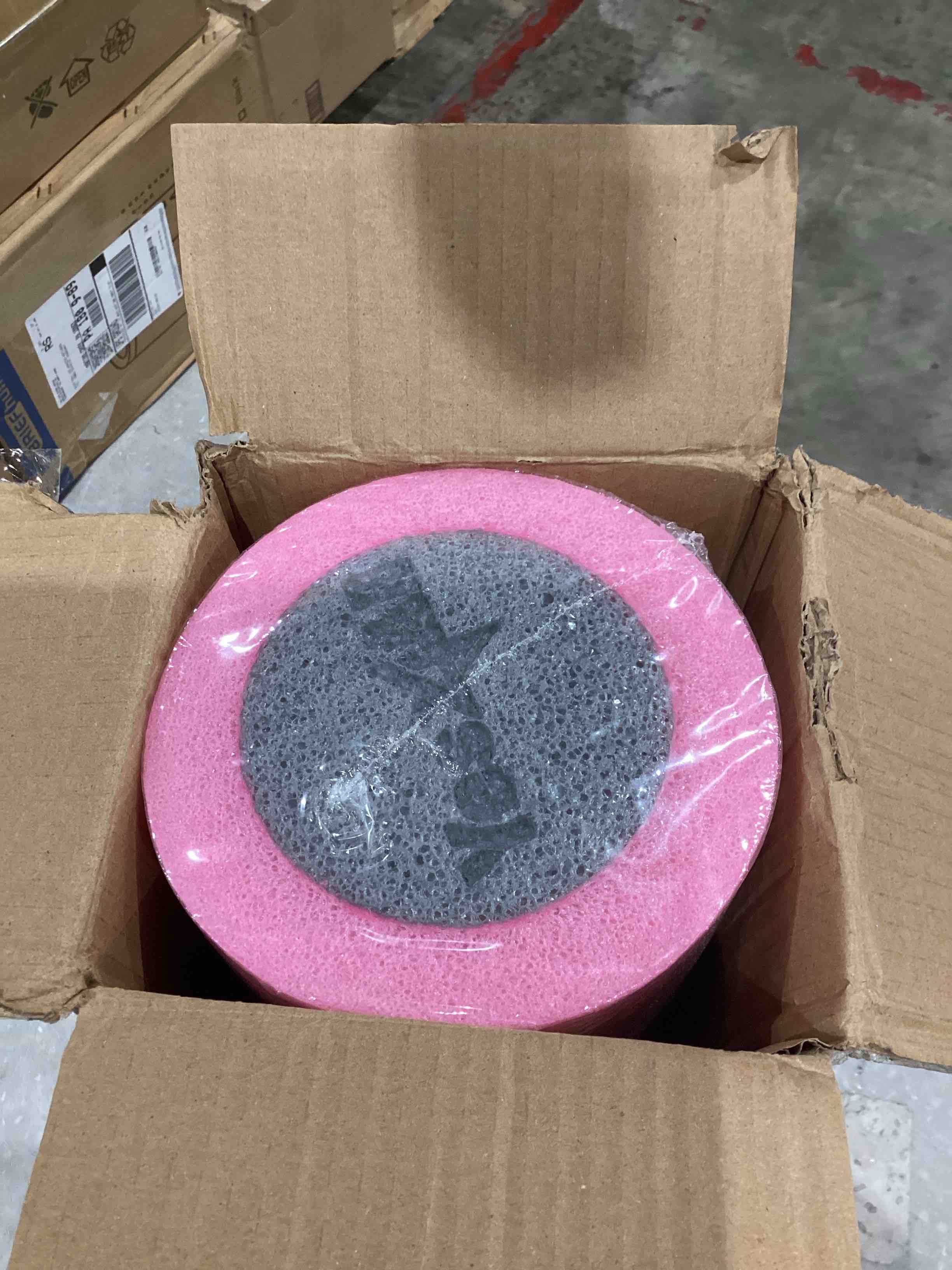 https://s3.amazonaws.com/lotting-images-prod/bidfta/PPE1580494_1745931318584.jpeg