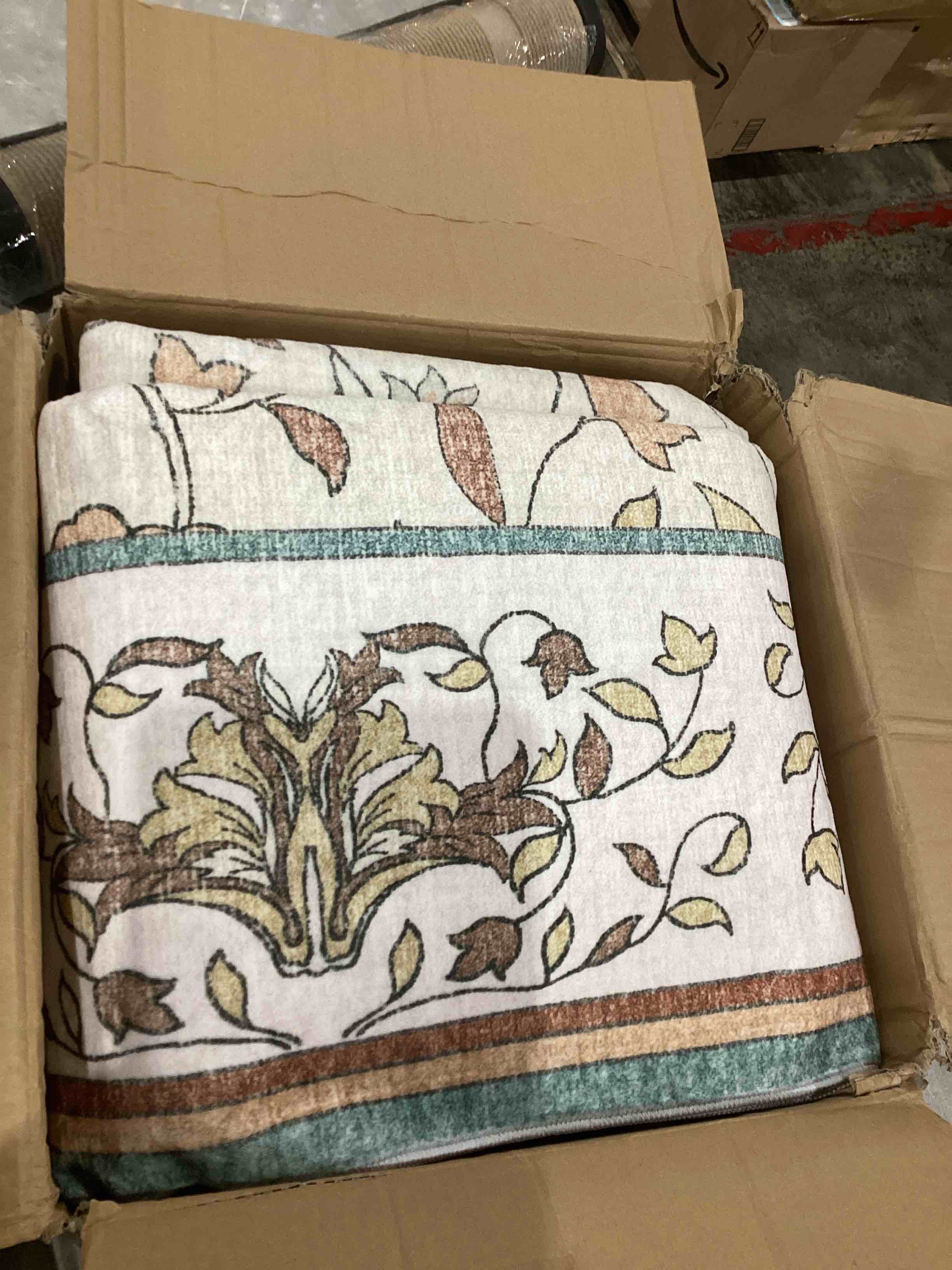 https://s3.amazonaws.com/lotting-images-prod/bidfta/PPE1580502_1745935287460.jpeg